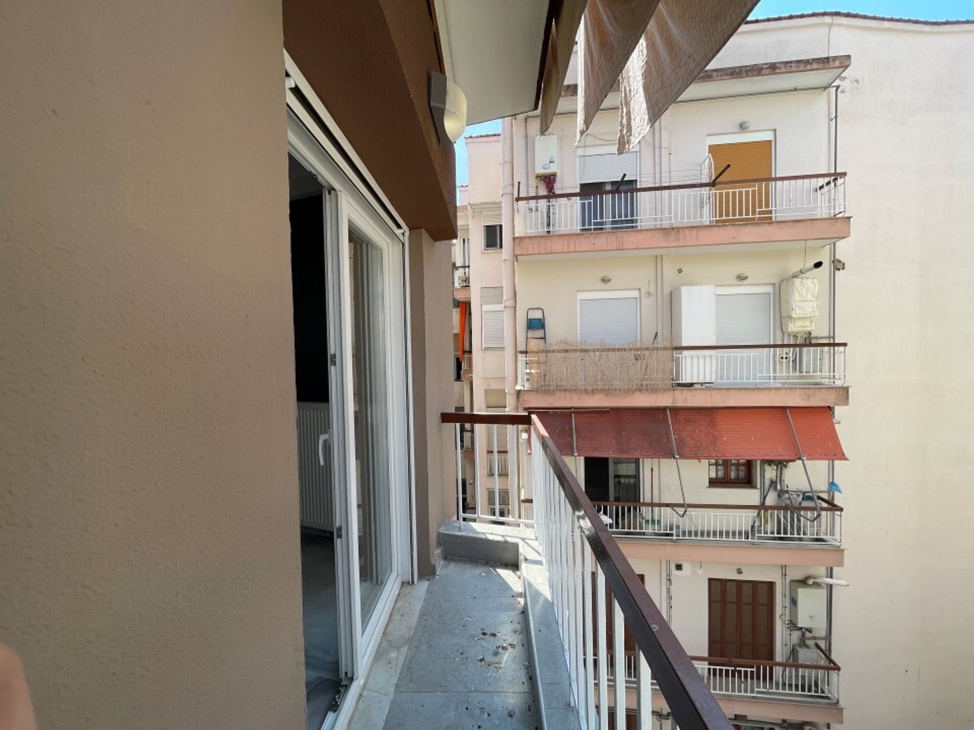 Condominio en Thessaloniki,  12741535