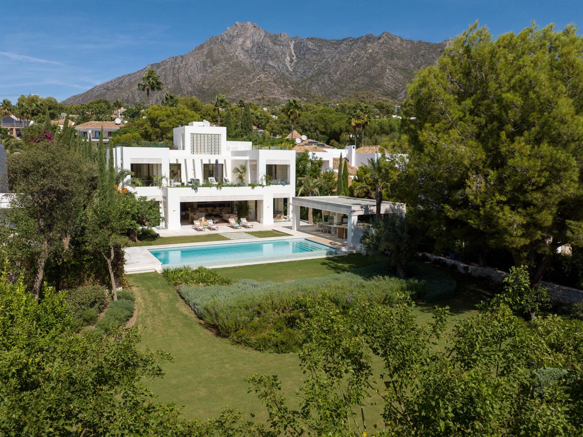 rumah dalam Marbella, Andalucía 12741550