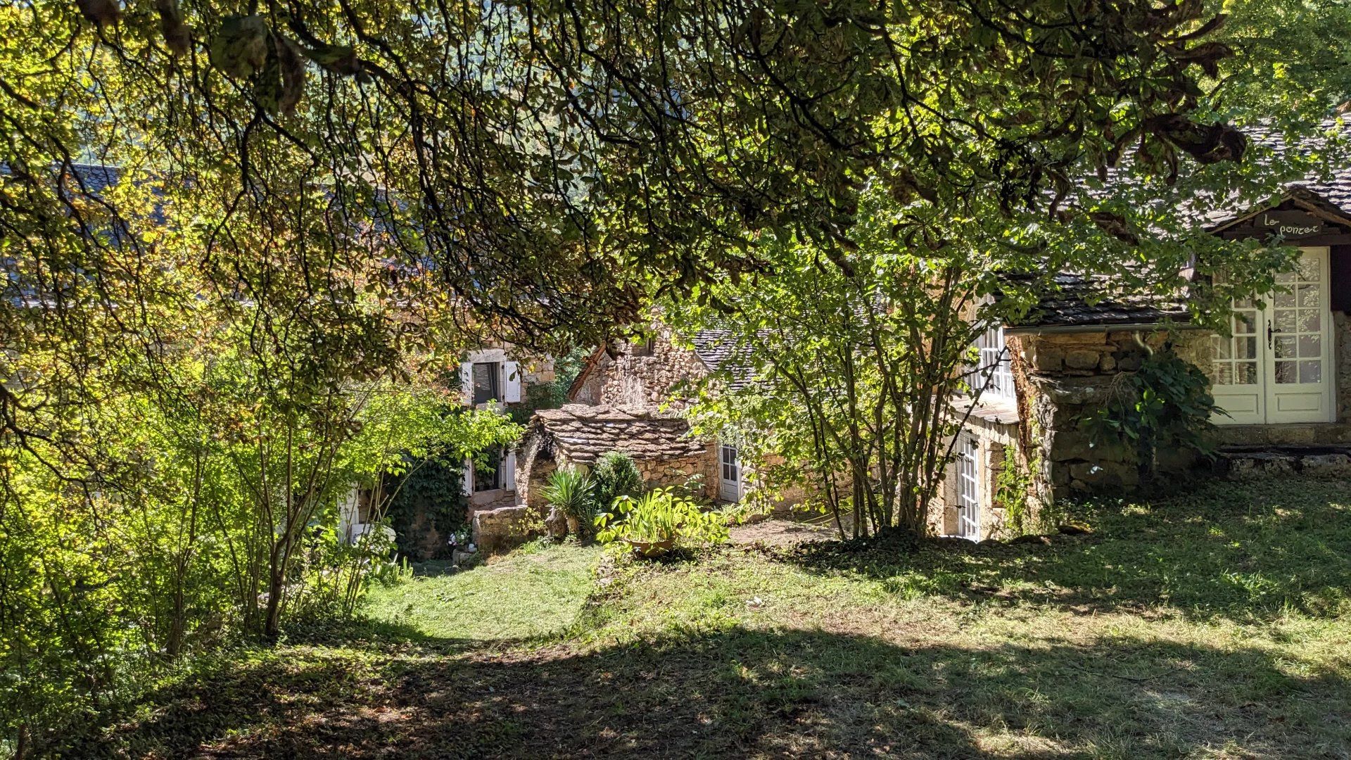 Huis in Quézac, Lozère 12742041