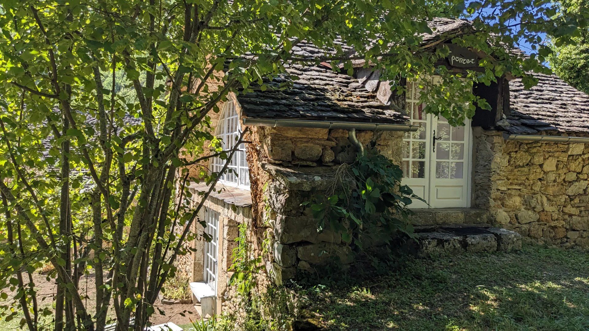 Huis in Quézac, Lozère 12742041