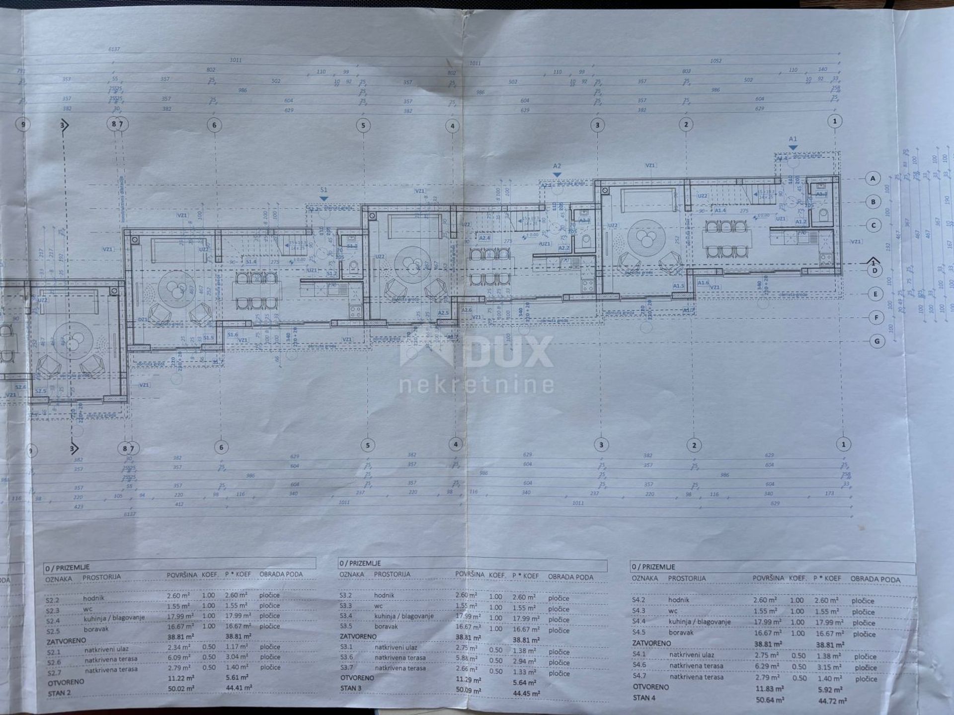 Condominio en Pakostane, Zadarska Zupanija 12742092