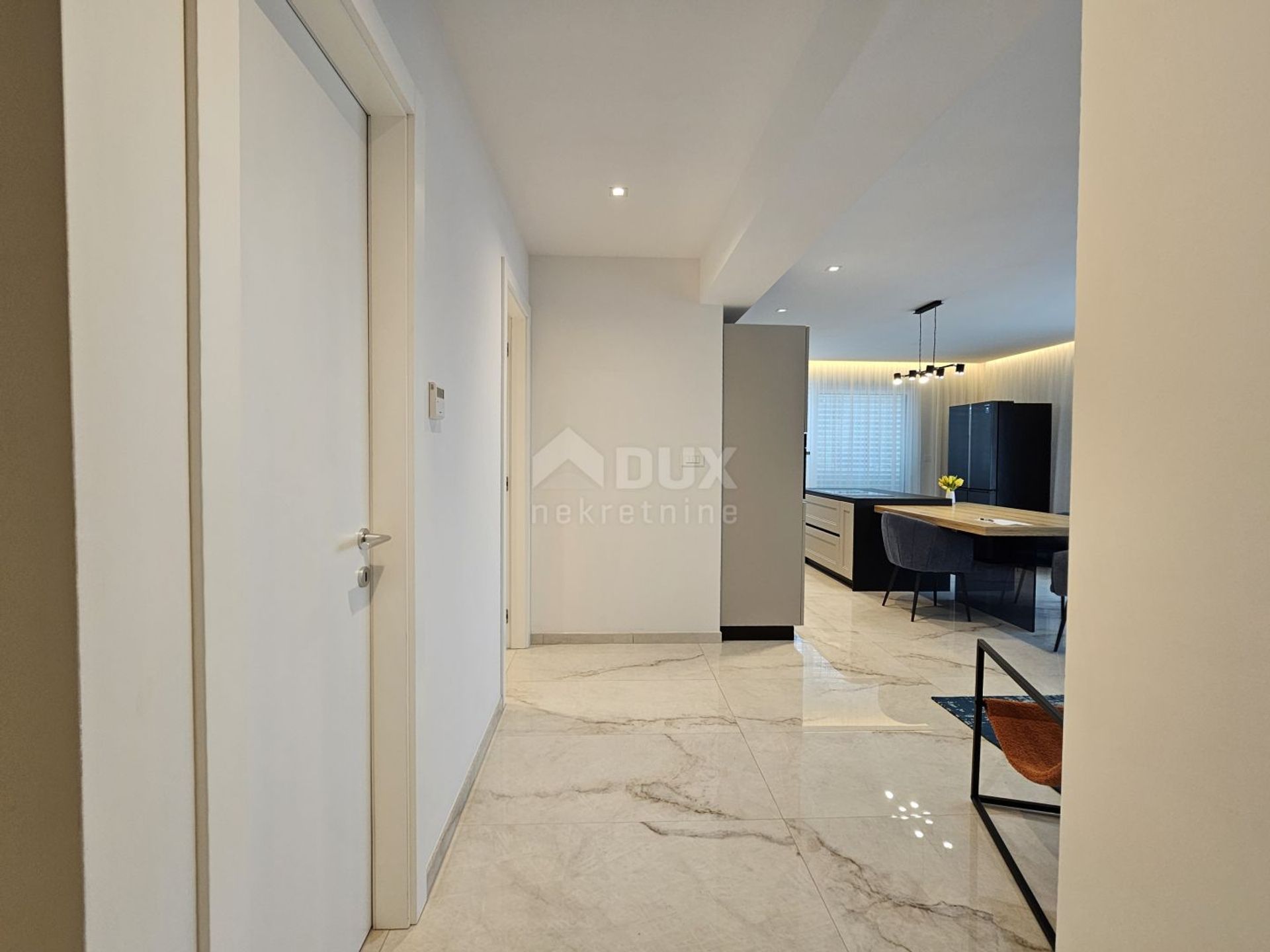 Condominium dans Rovinj, Istria County 12743416