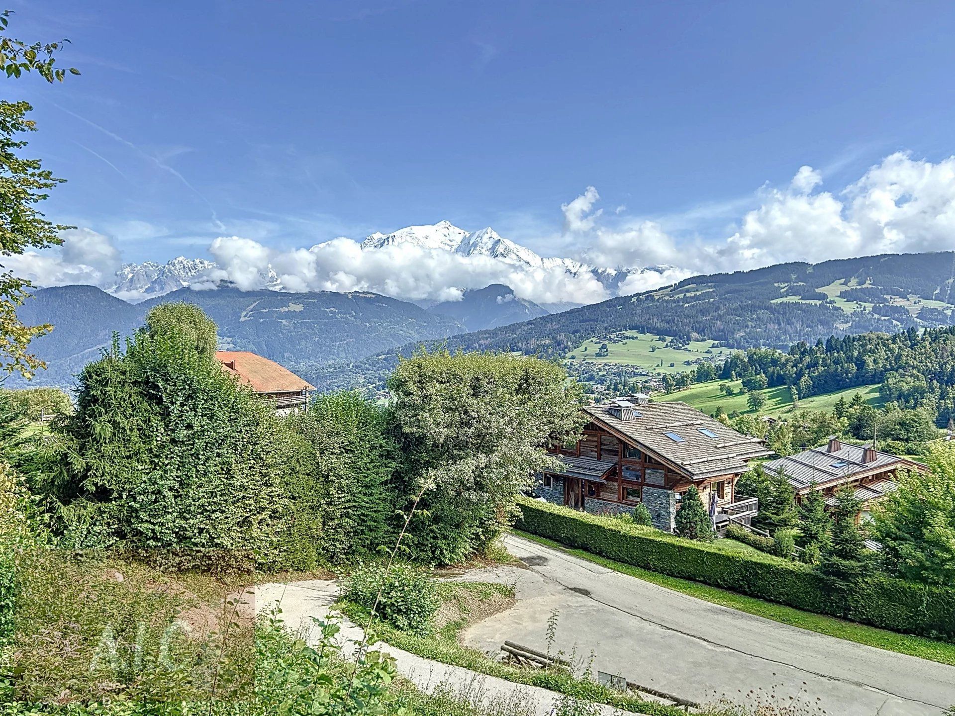 Land i Combloux, Haute-Savoie 12743895