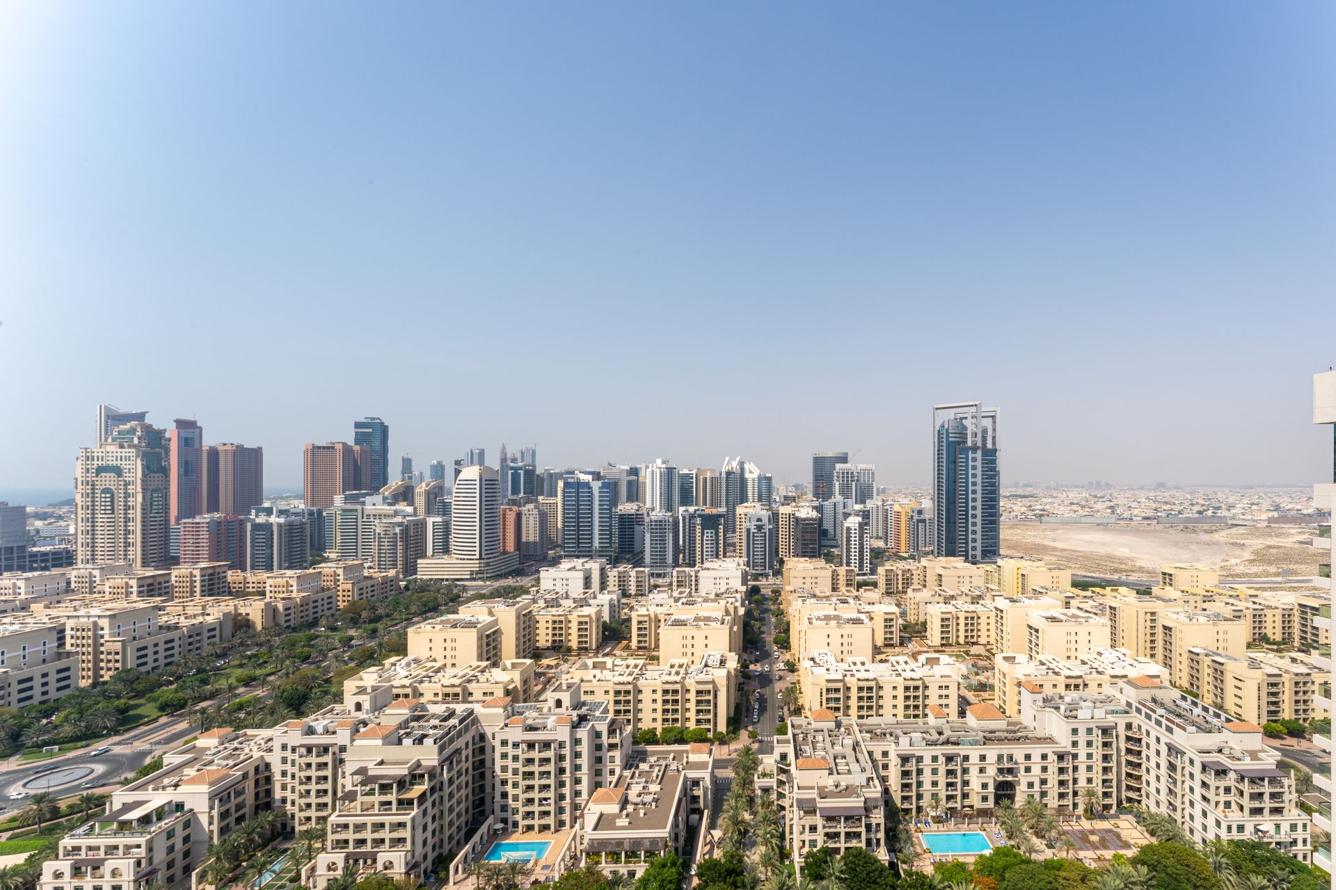 Condominium in Dubai, Dubai 12744090