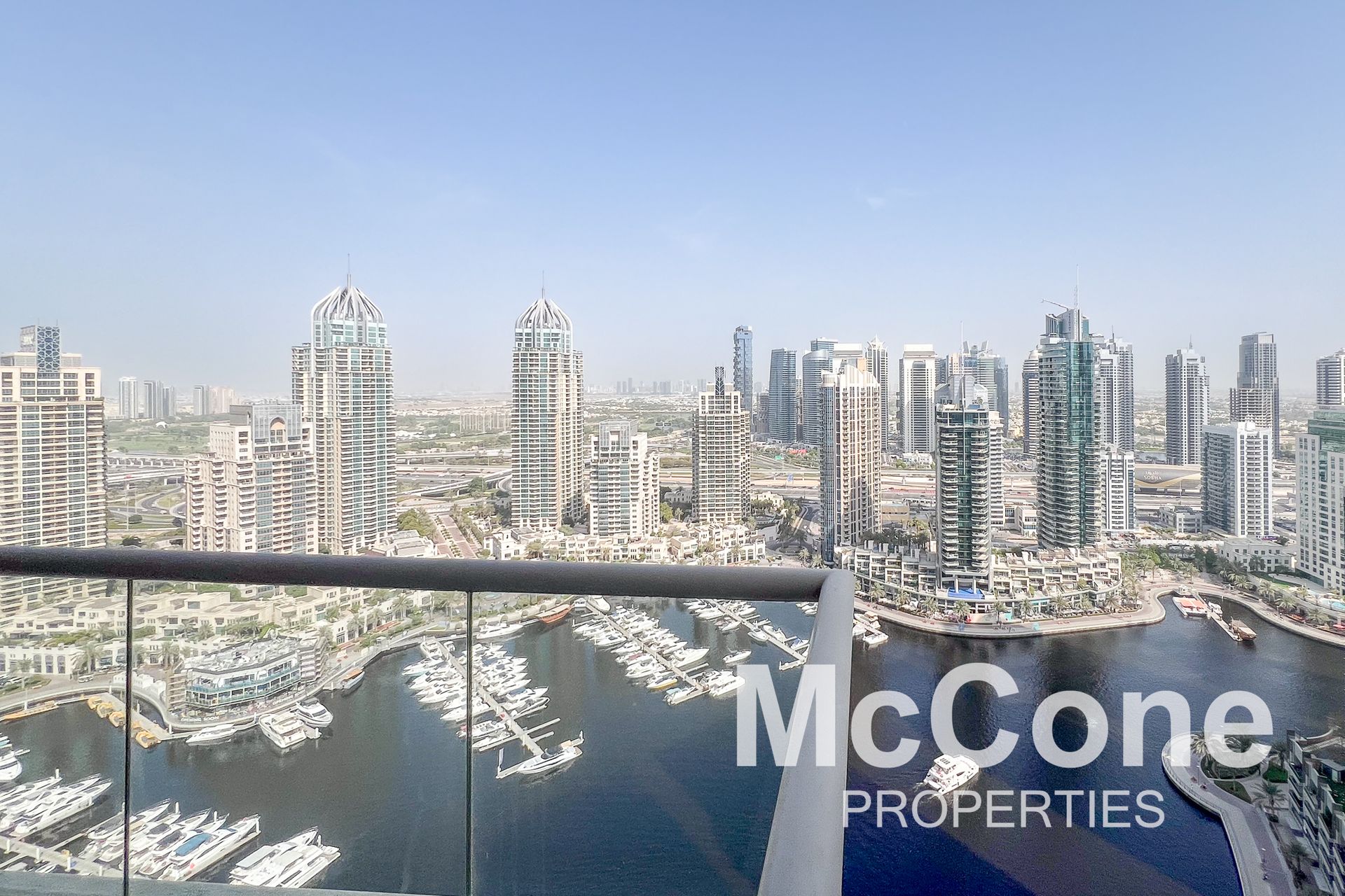 Condominium in Dubai, Dubai 12744091