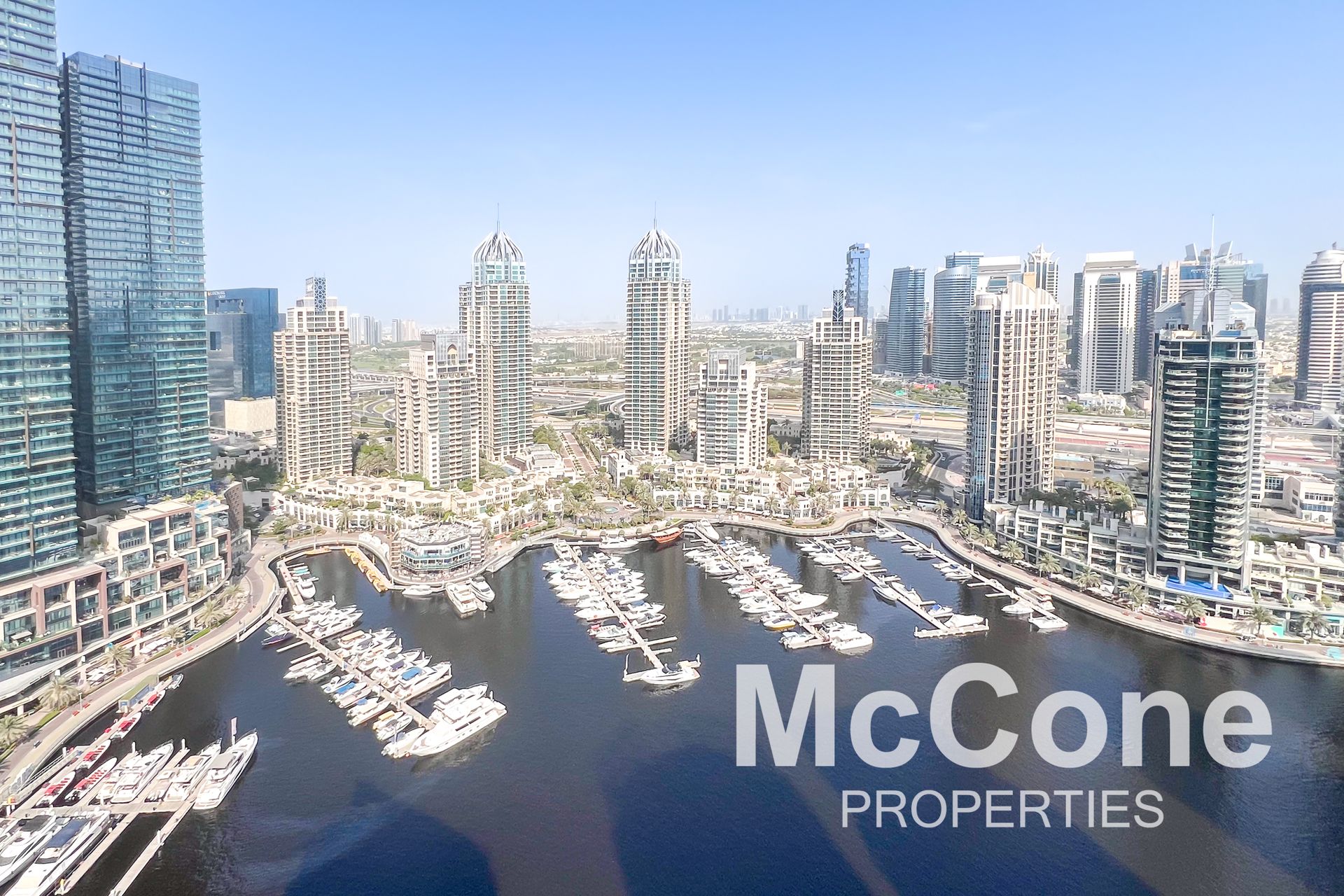 Condominium in Dubai, Dubai 12744091