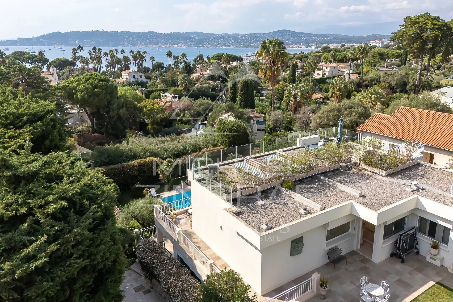 casa no Antibes, Alpes-Maritimes 12744670