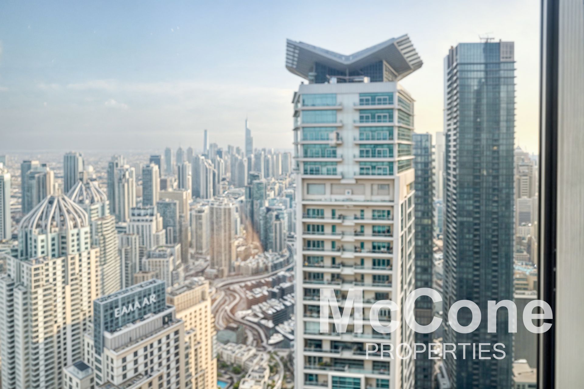 Condominium in Dubai, Dubai 12744892