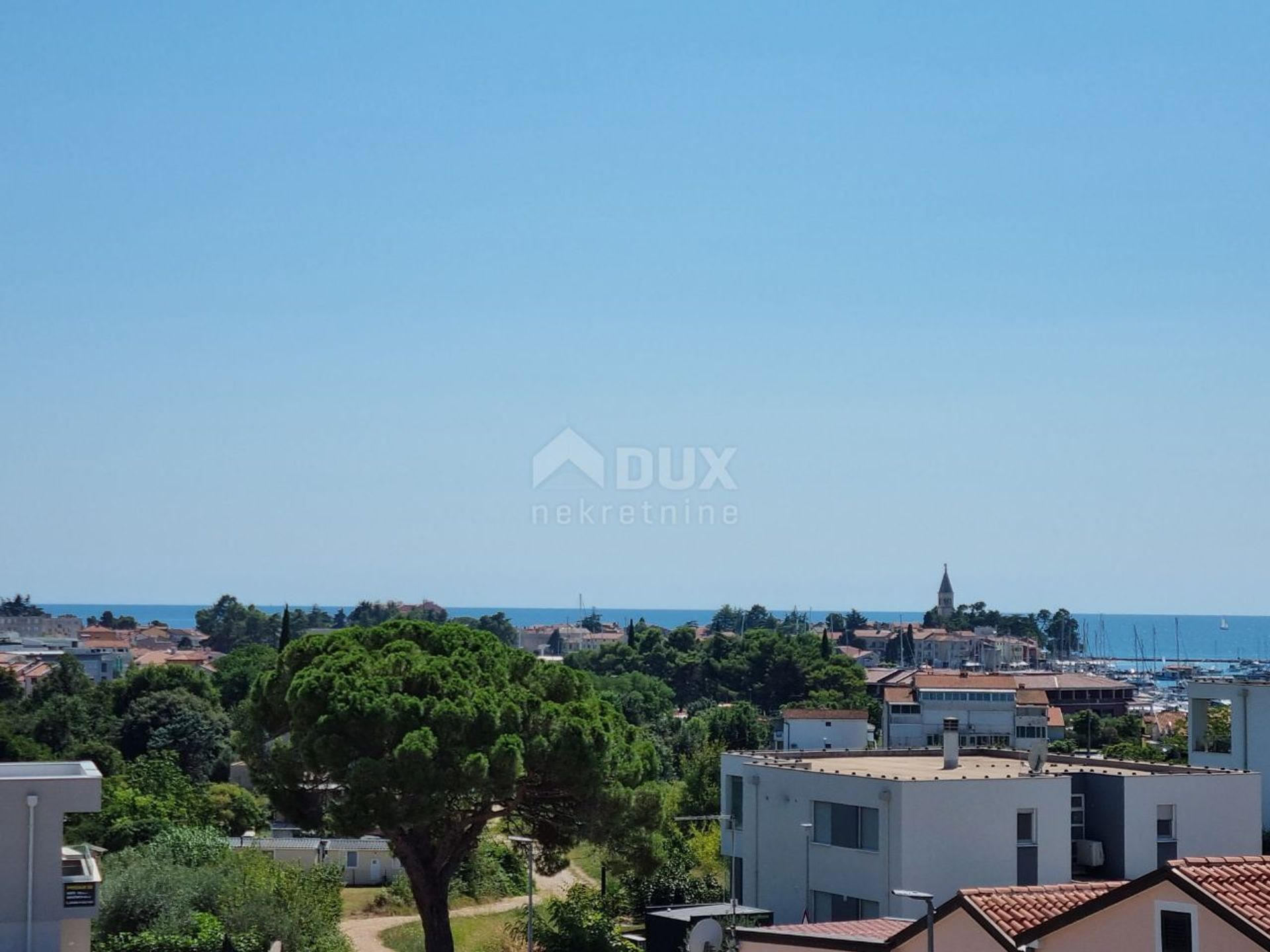 Ejerlejlighed i Novigrad, Istarska Zupanija 12745396