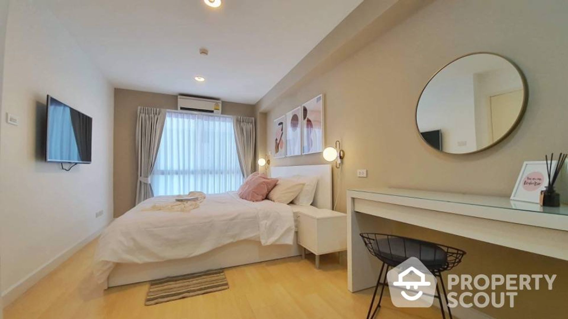 Condominium in Phra Khanong, Krung Thep Maha Nakhon 12745706