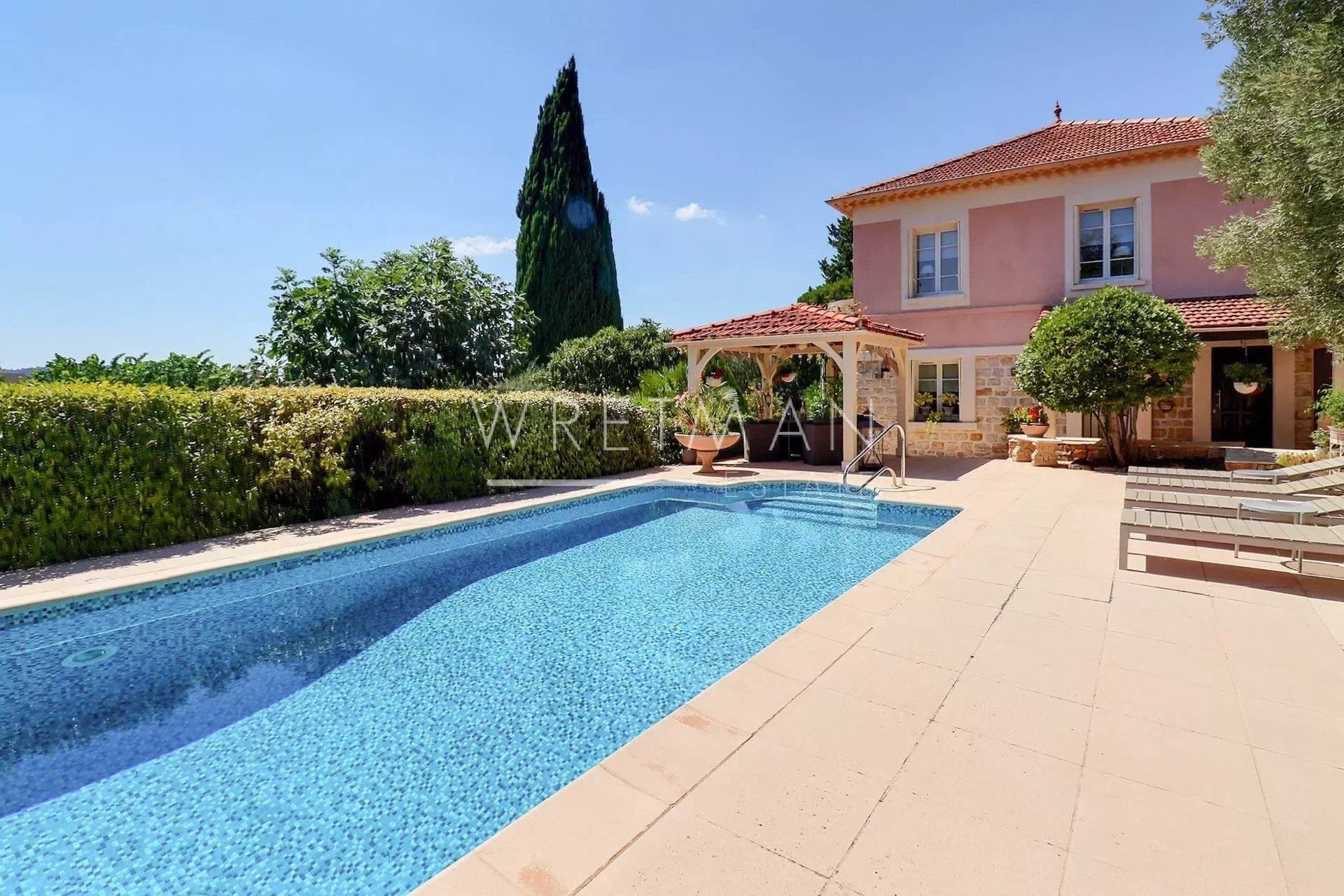 casa en Draguignan, Var 12745819