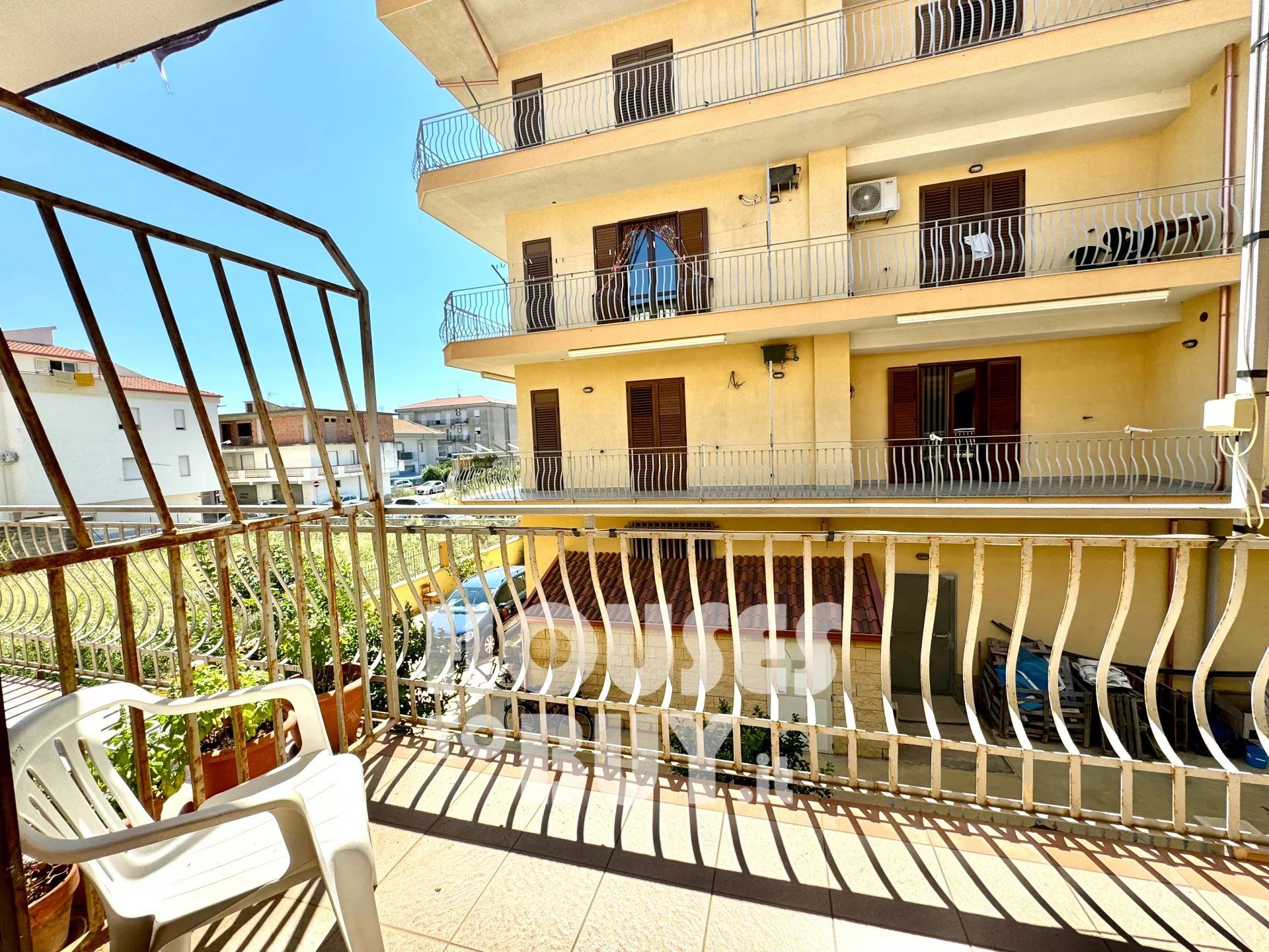 Condominio en Cirò Marina, Crotone 12746223