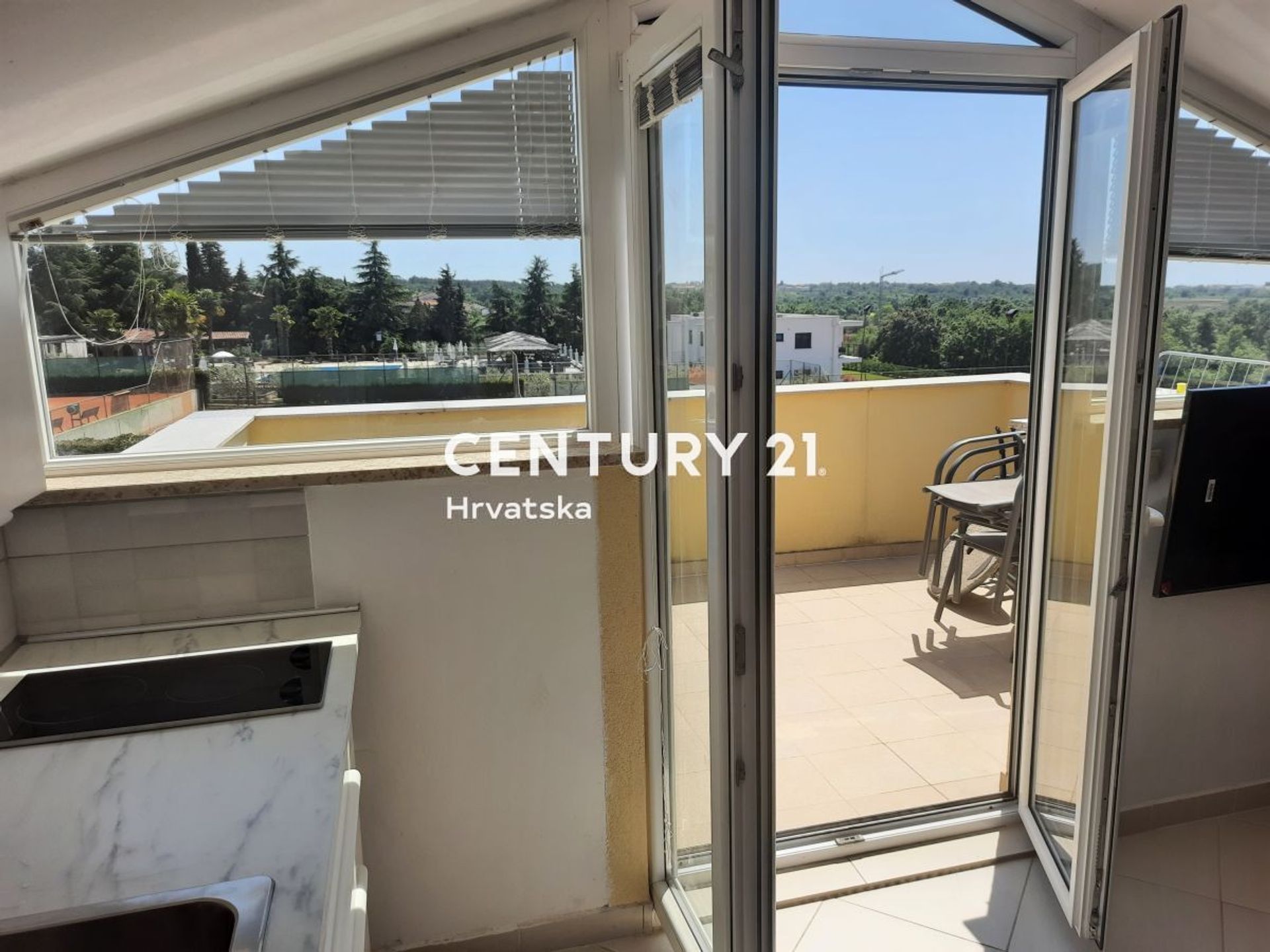 Condominio en Poreč, Istria County 12746522