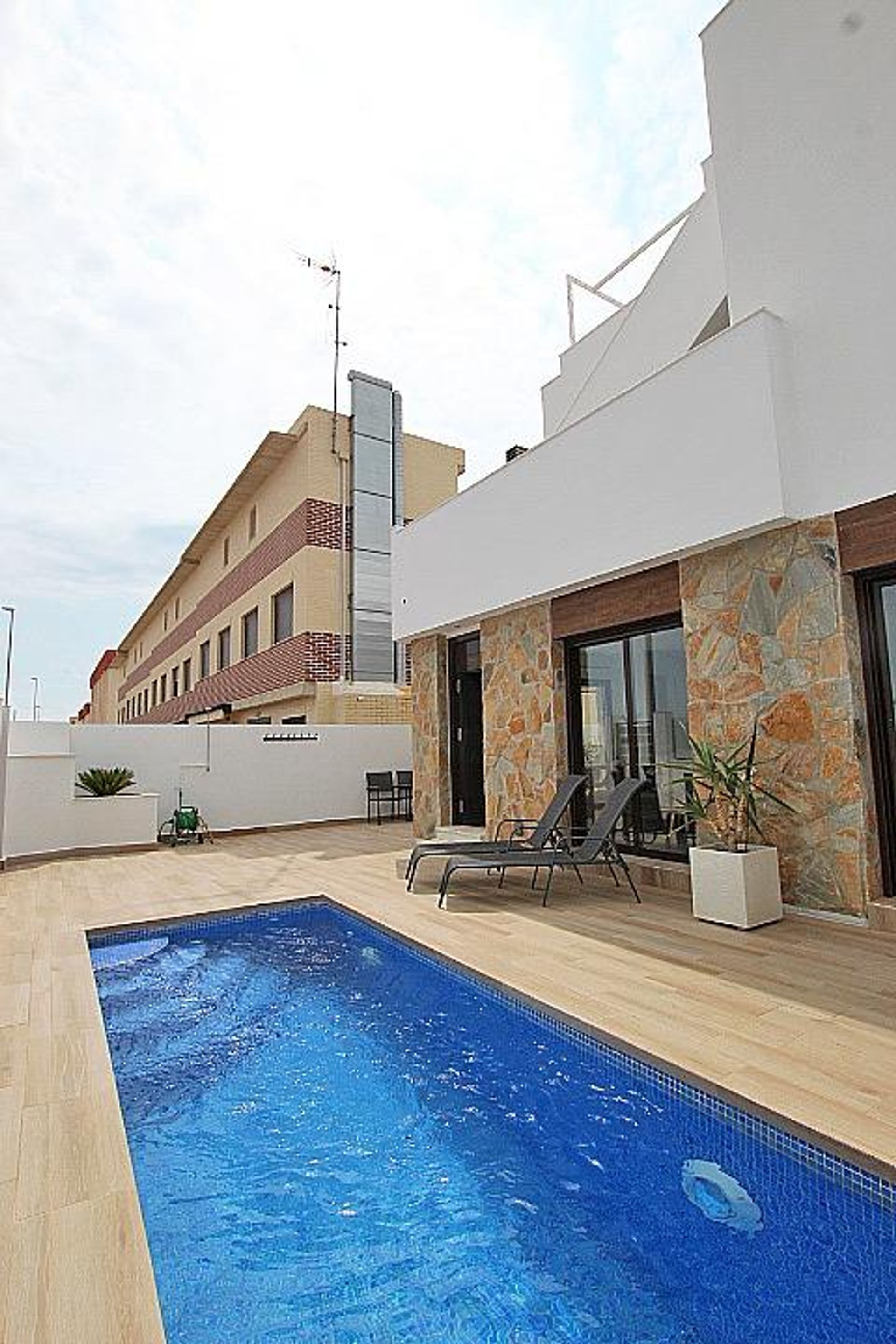 Wiele domów w Campoamor, Valencia 12747725