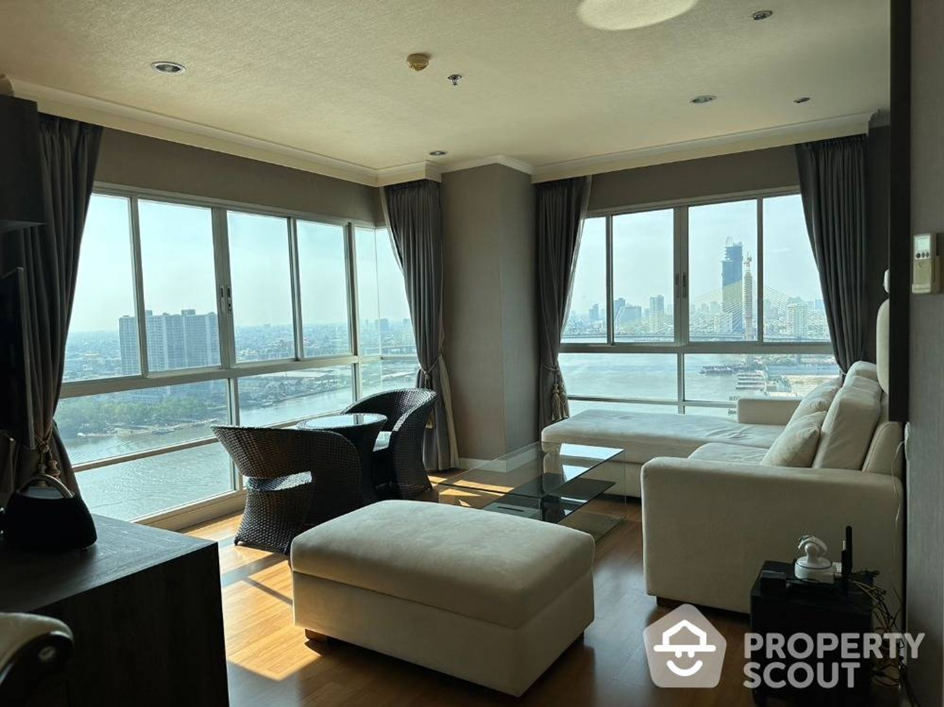 Condominium dans Bang Phongphang, Samut Prakan 12749140