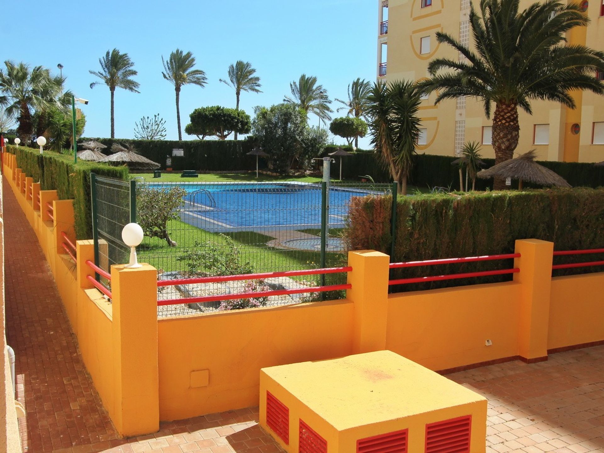 Condominium in Villajoyosa, Valencia 12749360