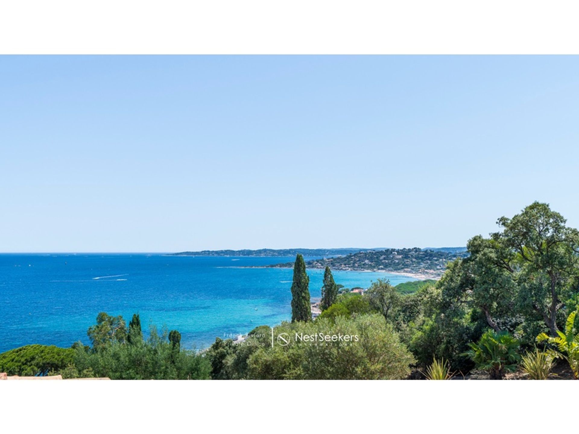 Другой в Sainte-Maxime, Provence-Alpes-Côte d'Azur 12749377