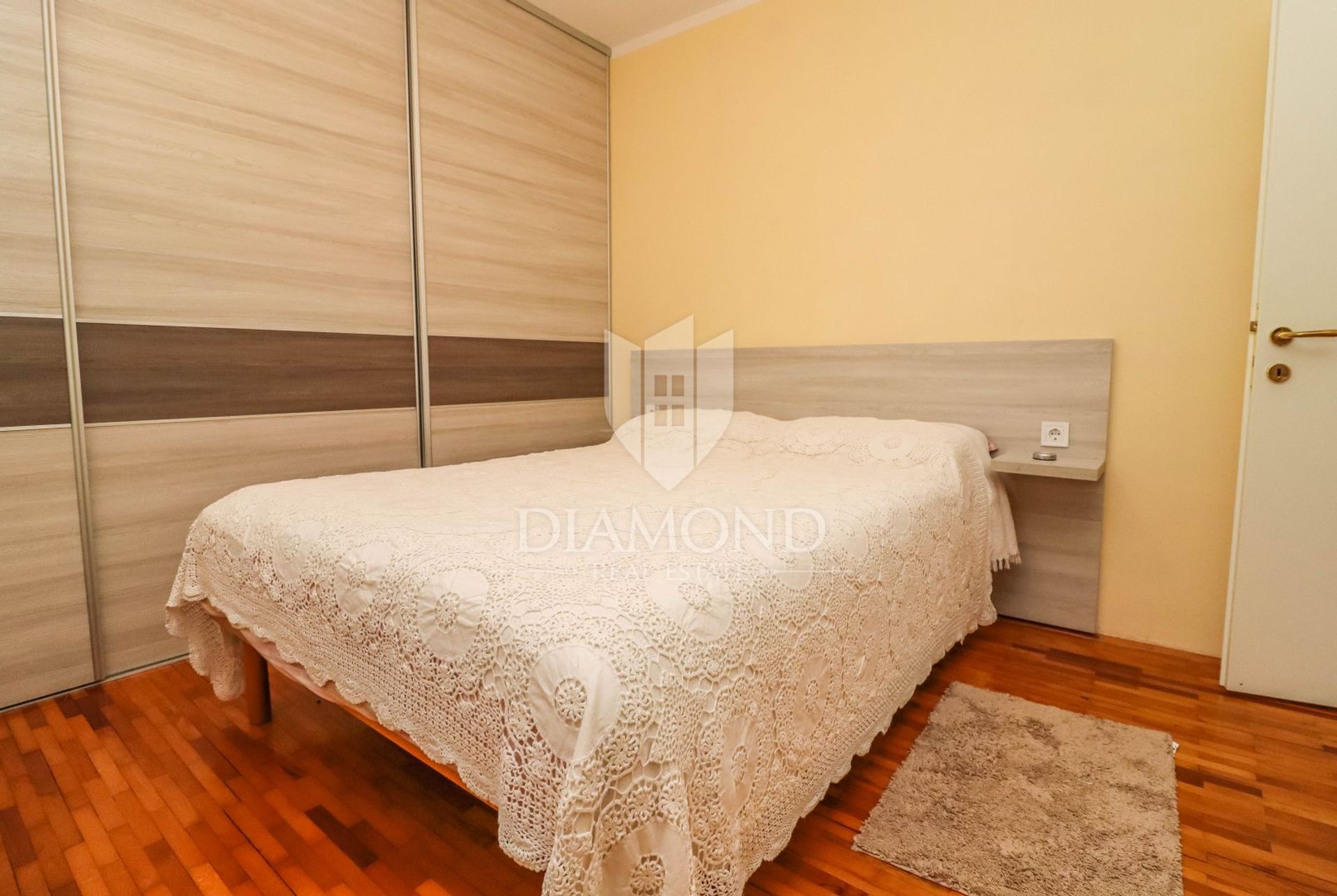 Hus i Rovinj, Istria County 12750933