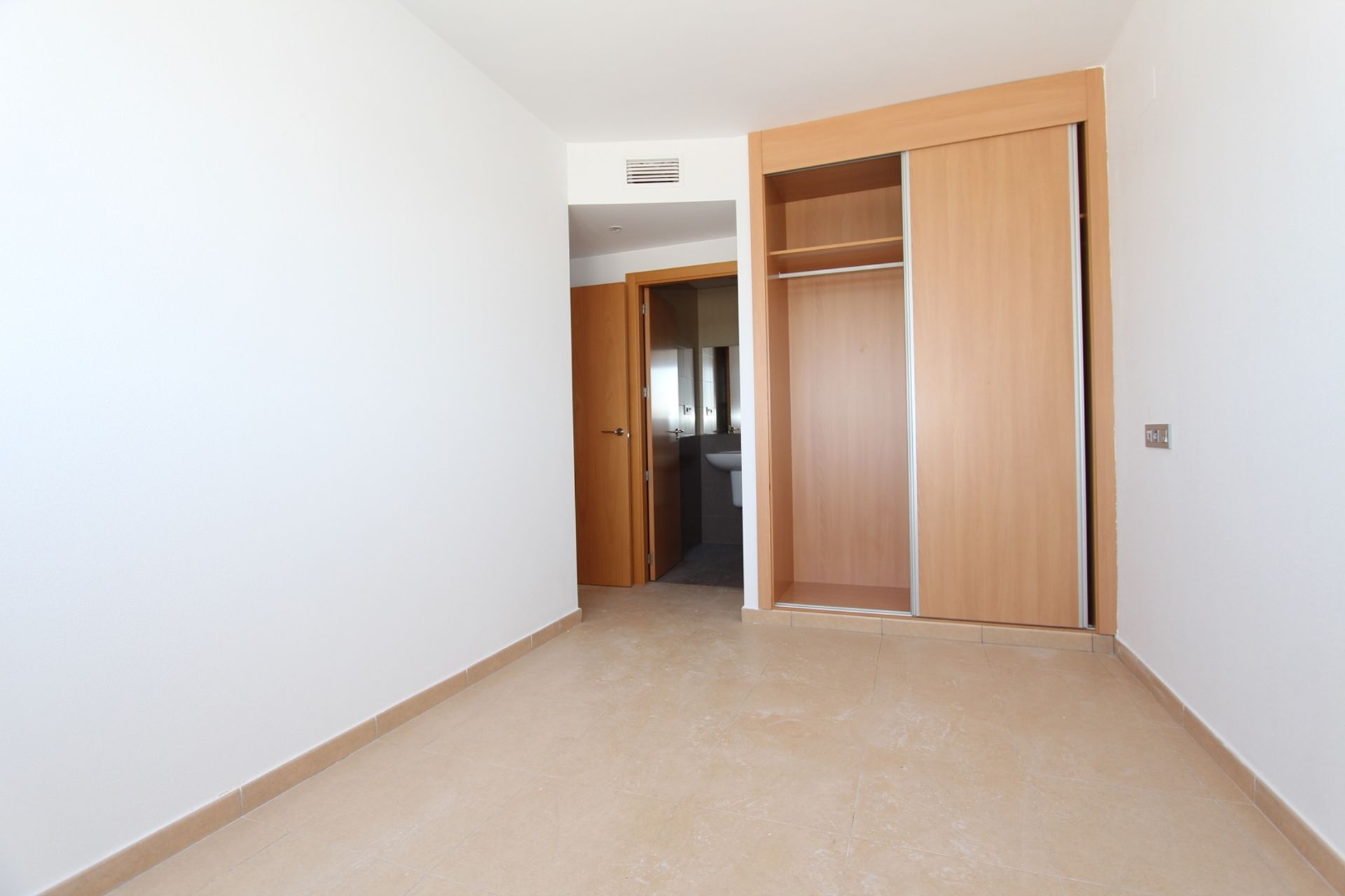 Condominium in Dolores, Comunidad Valenciana 12752661