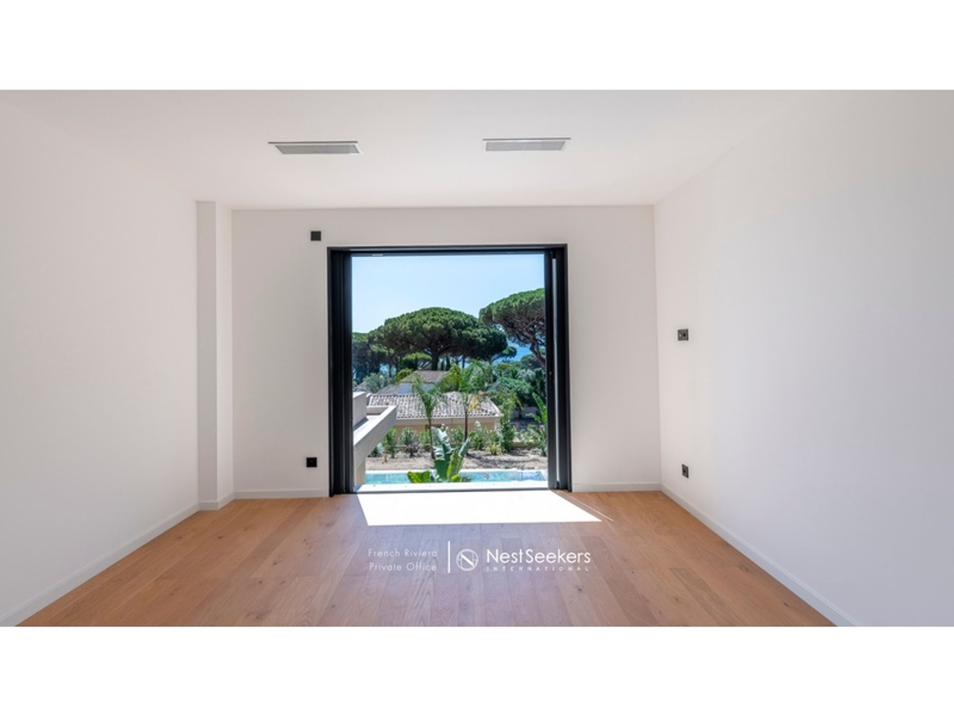 其他 在 Grimaud, Provence-Alpes-Côte d'Azur 12753241