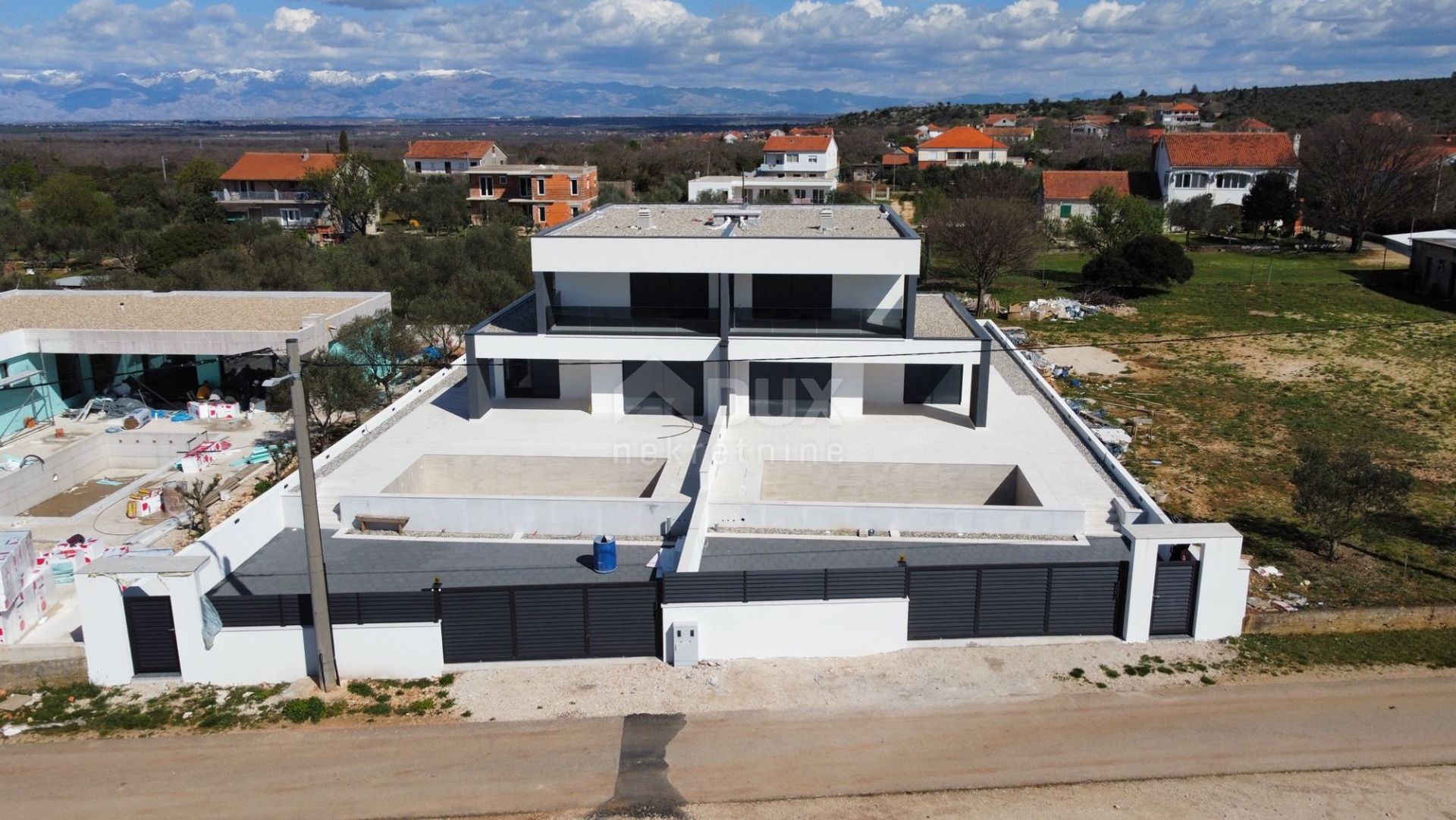 rumah dalam Debeljak, Sukošan, Zadar County 12754456