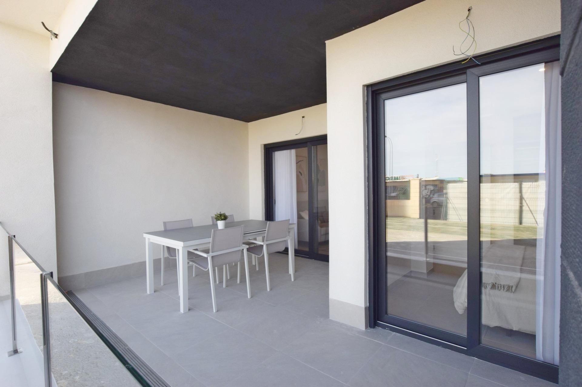 Condominio nel Torrevieja, Comunidad Valenciana 12754615