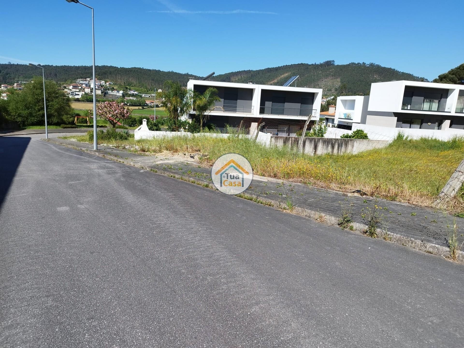 Land im Silveiros, Braga 12755051