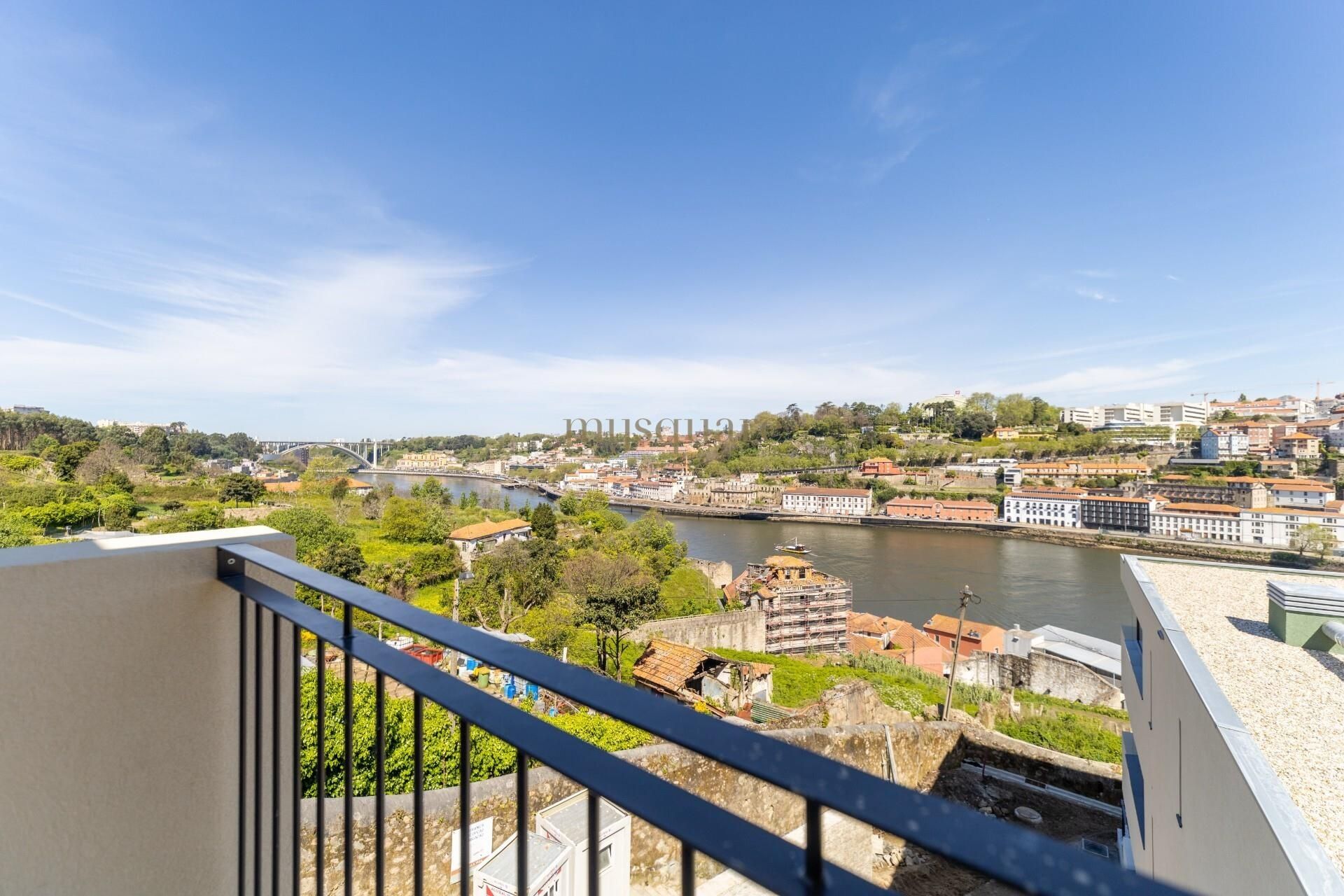 Condominium in Vila Nova de Gaia, Porto 12756652