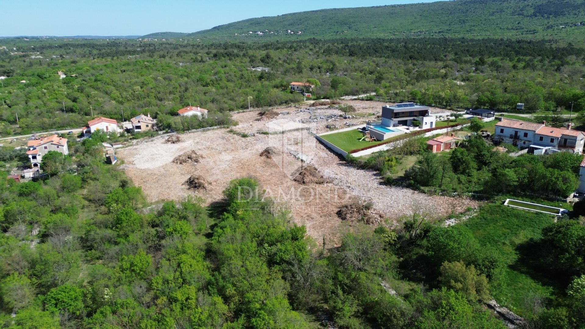 Land im Labin, Istria County 12756790