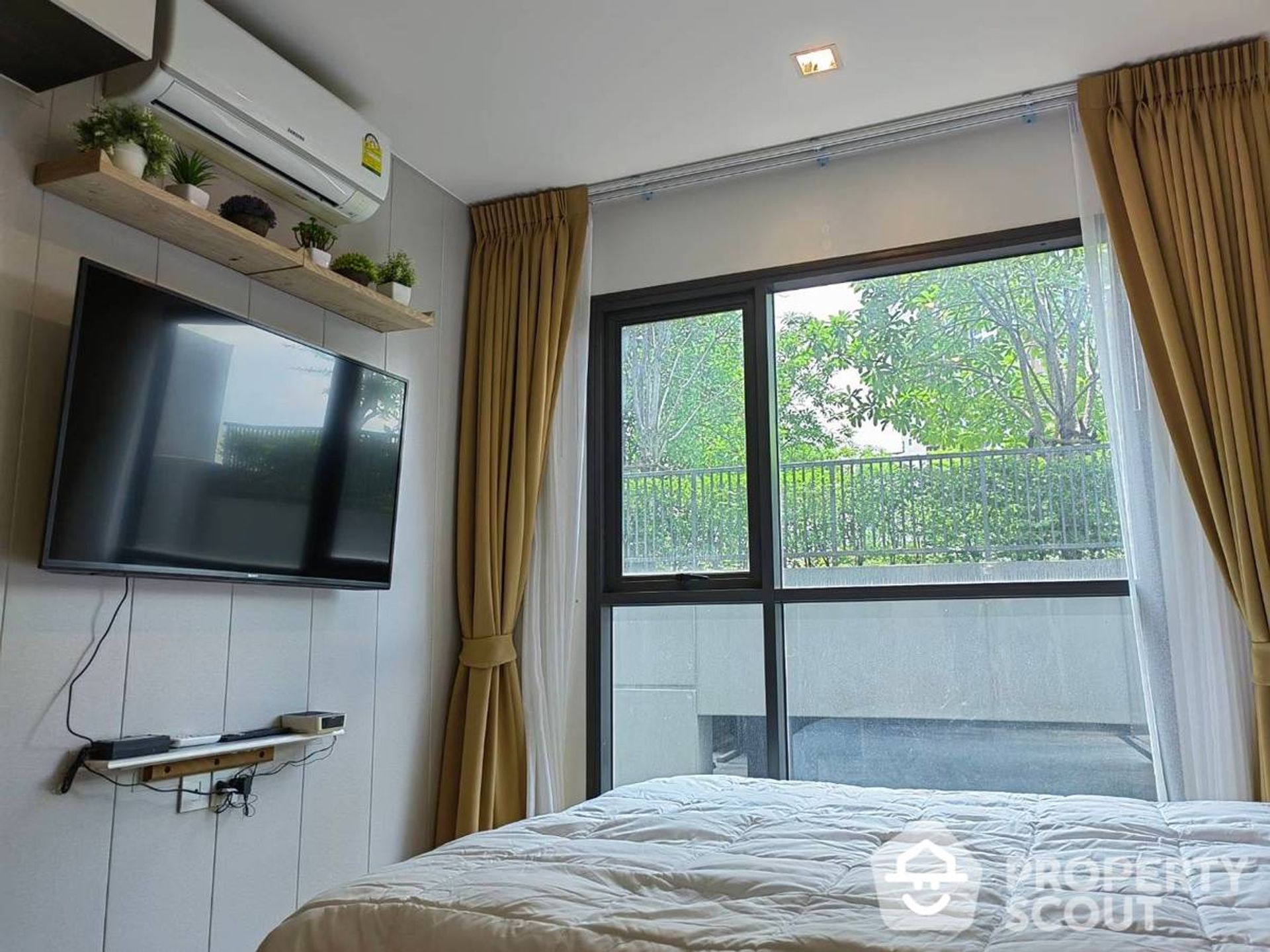 Condominium in , Krung Thep Maha Nakhon 12758091