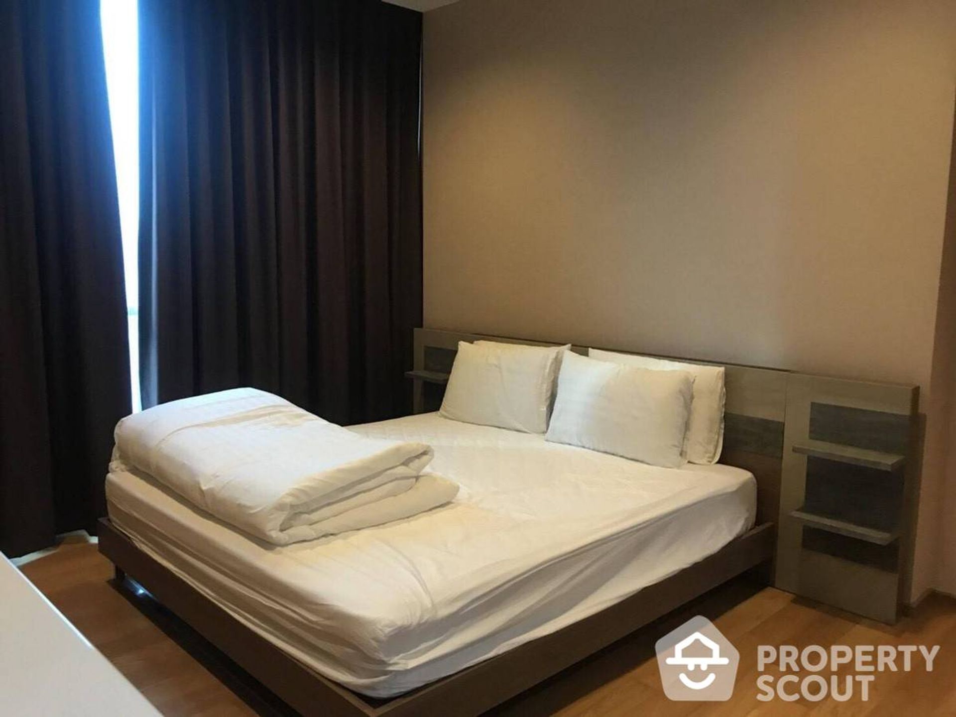 Condominium in Ban Na Song, Krung Thep Maha Nakhon 12758118