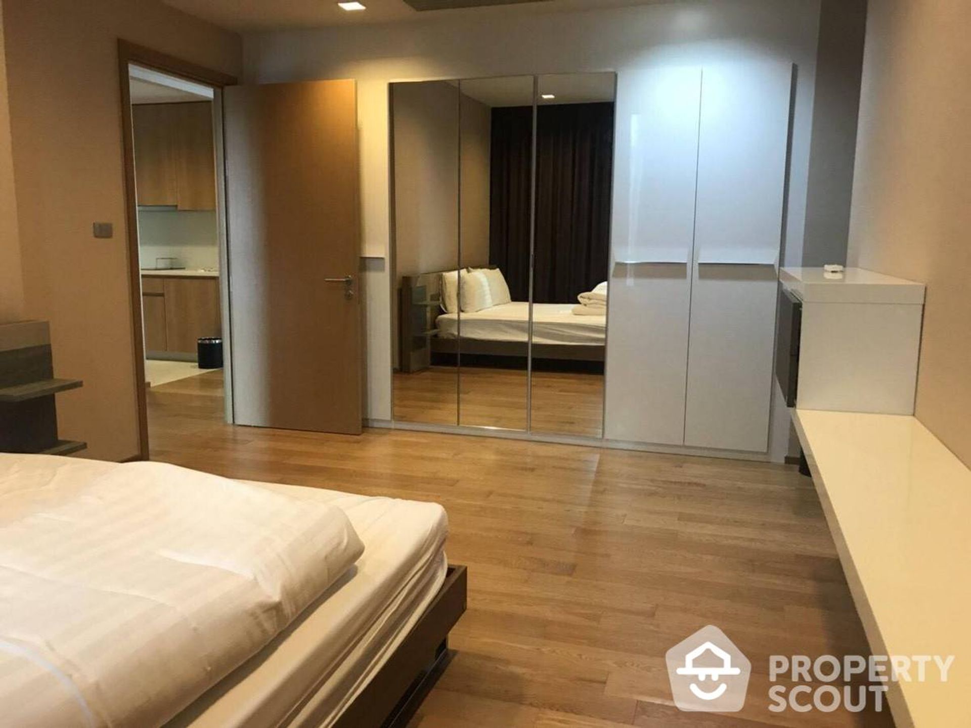 Condominium in Ban Na Song, Krung Thep Maha Nakhon 12758118