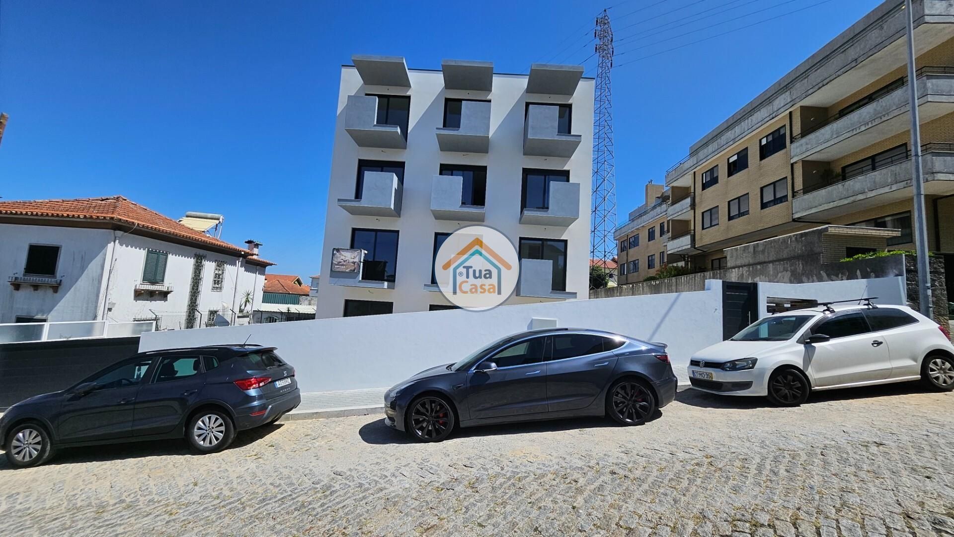 Condominium dans Vila Nova de Gaia, Porto 12759288