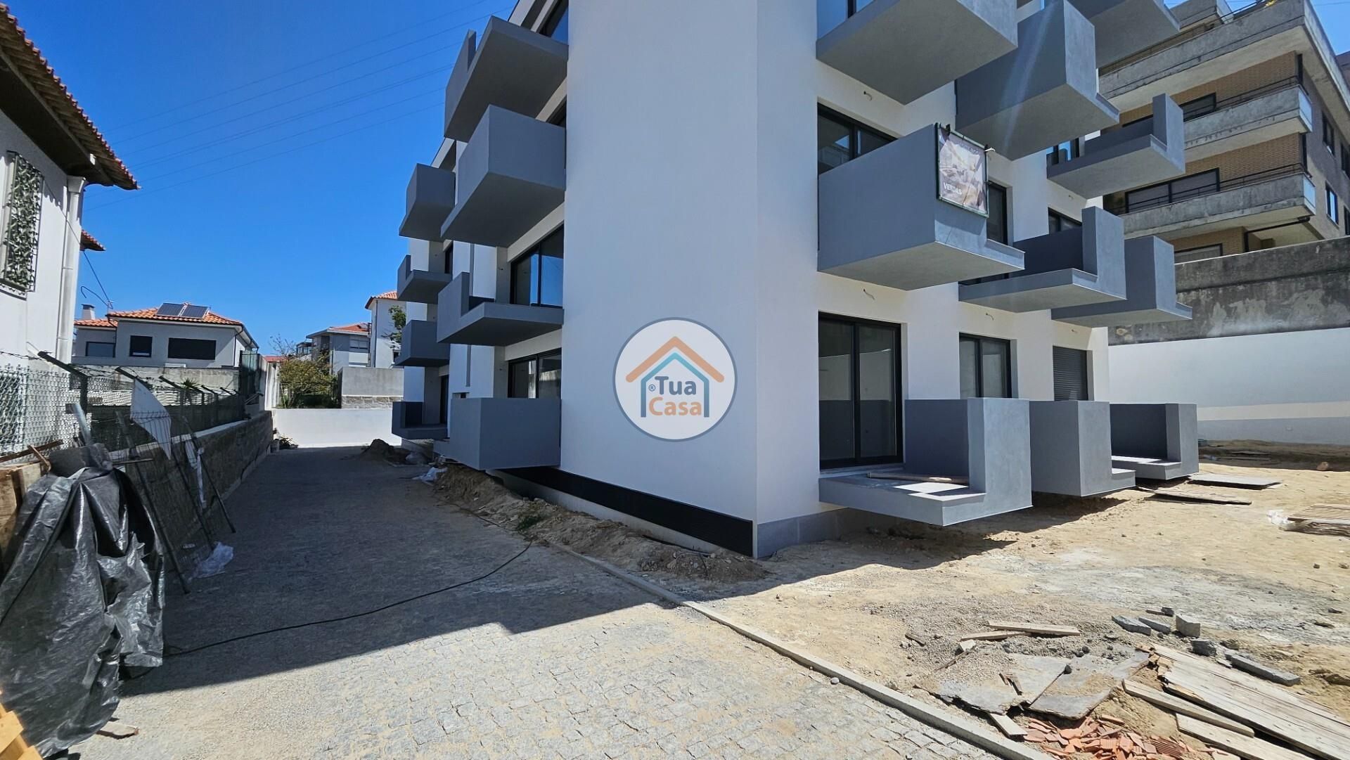 Condominium dans Vila Nova de Gaia, Porto 12759288