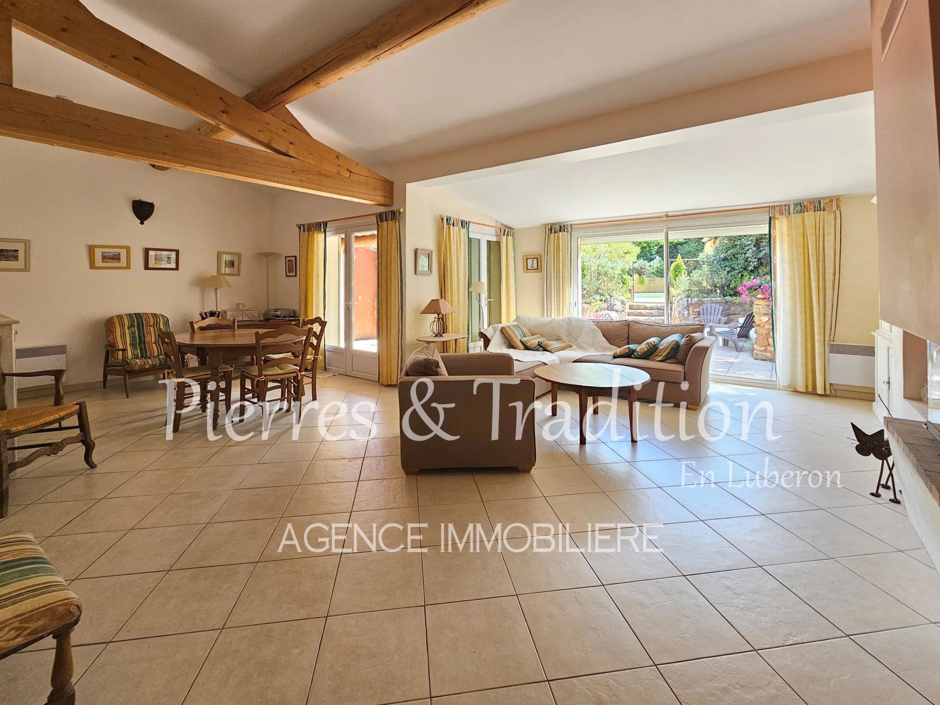 Huis in Roussillon, Provence-Alpes-Côte d'Azur 12759635