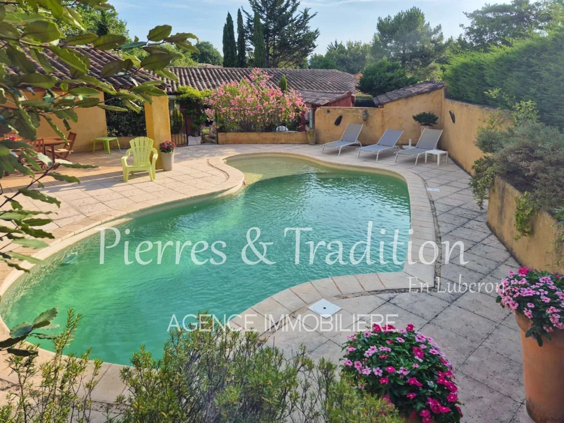 casa en Roussillon, Vaucluse 12759635