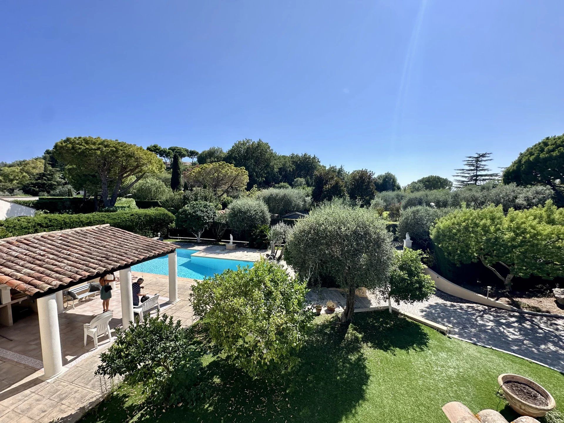 House in Villefranche-sur-Mer, Provence-Alpes-Cote d'Azur 12759666