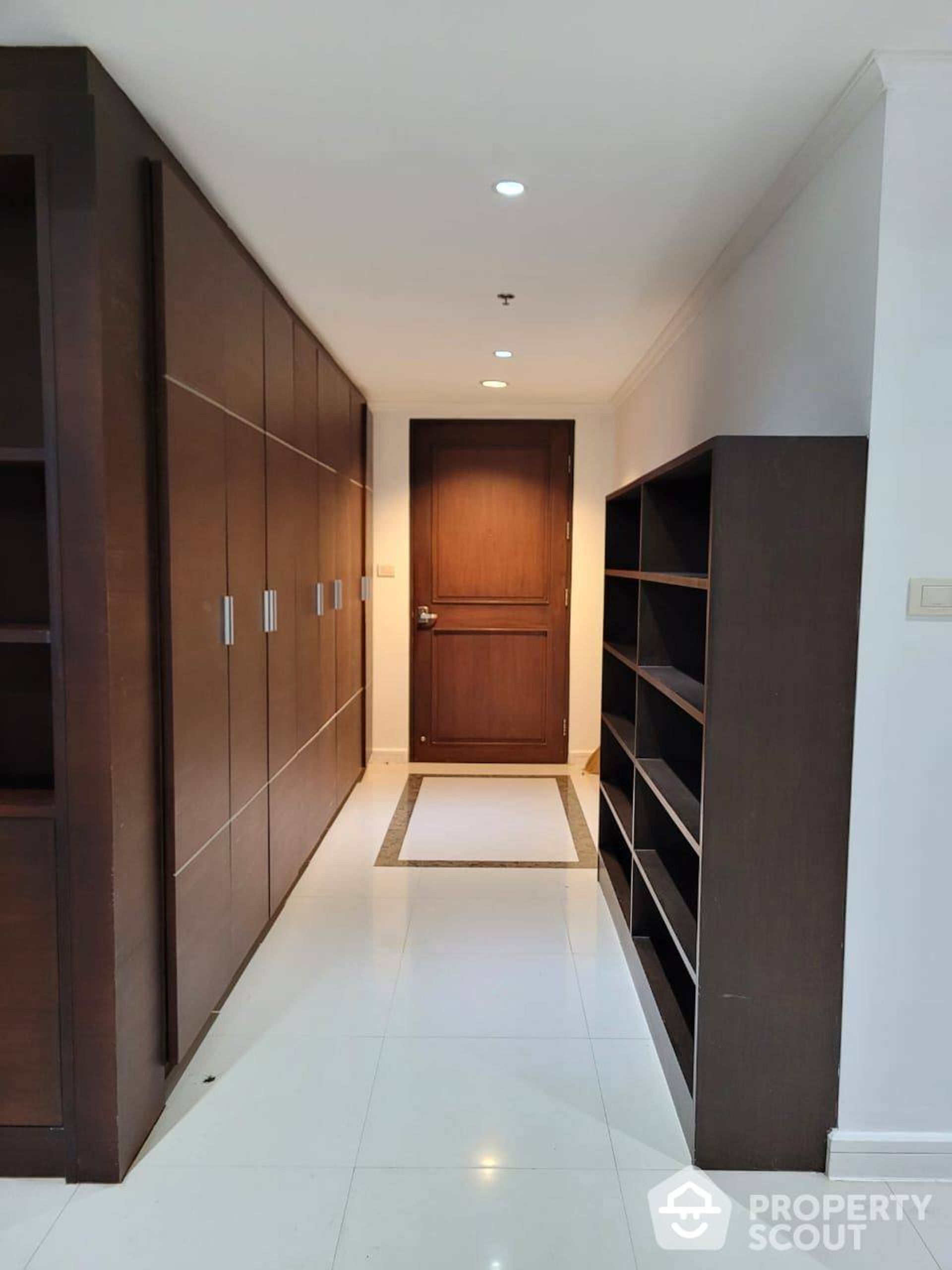 Condominium in , Krung Thep Maha Nakhon 12759970