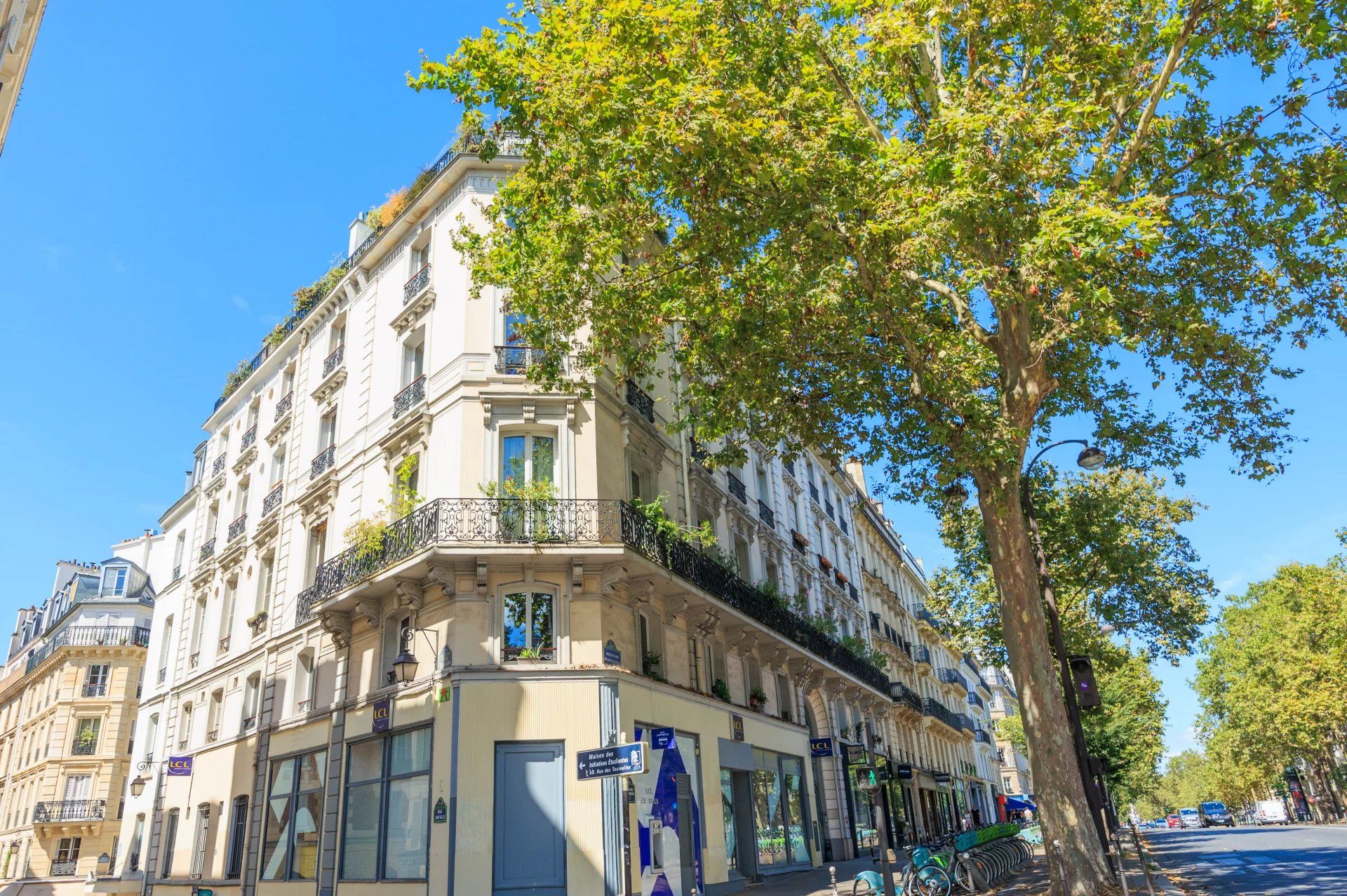 Condominium in Paris 3ème, Paris 12760207