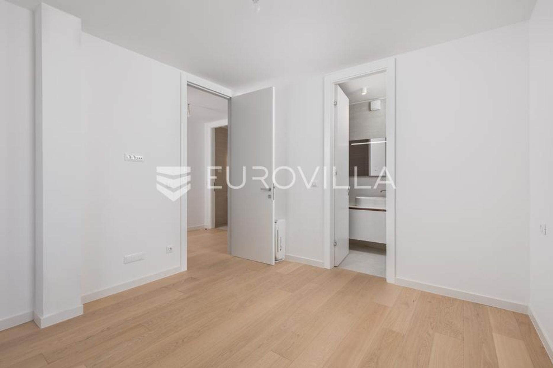 Condominium in Opatija, Primorsko-goranska županija 12760578