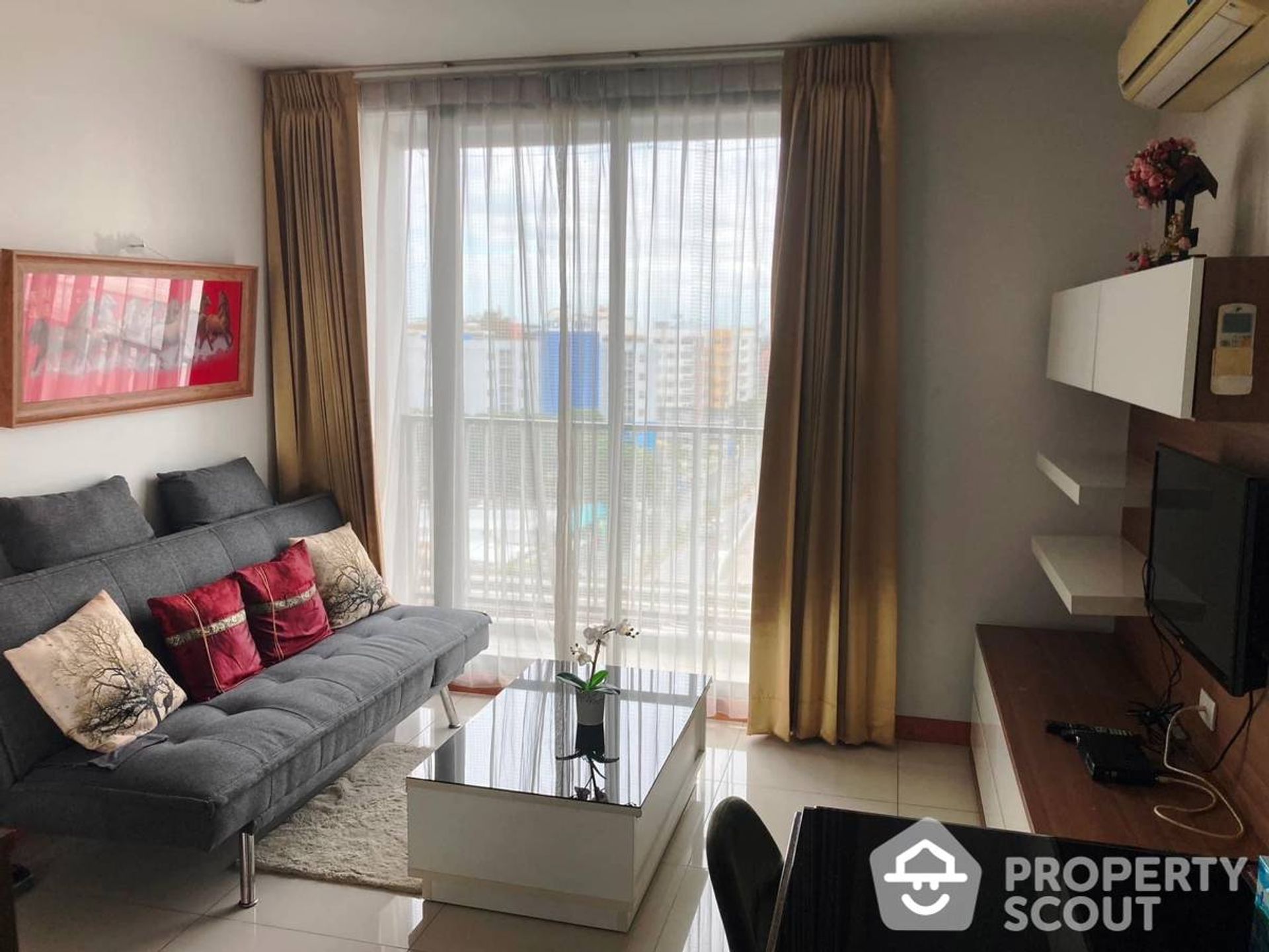 Condominium in Phra Khanong, Krung Thep Maha Nakhon 12761213