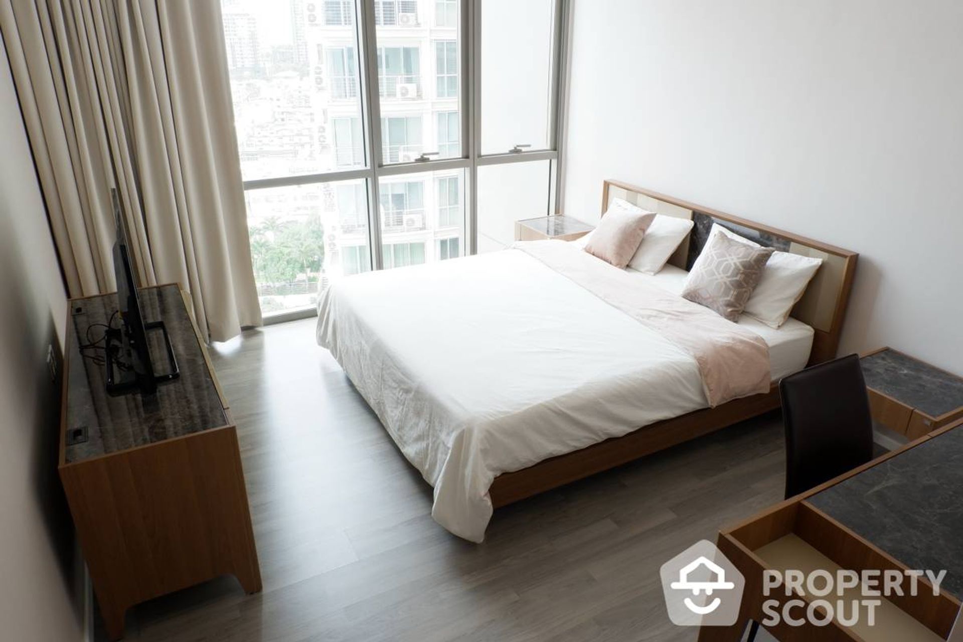 Condominium in Phra Khanong, Krung Thep Maha Nakhon 12761260