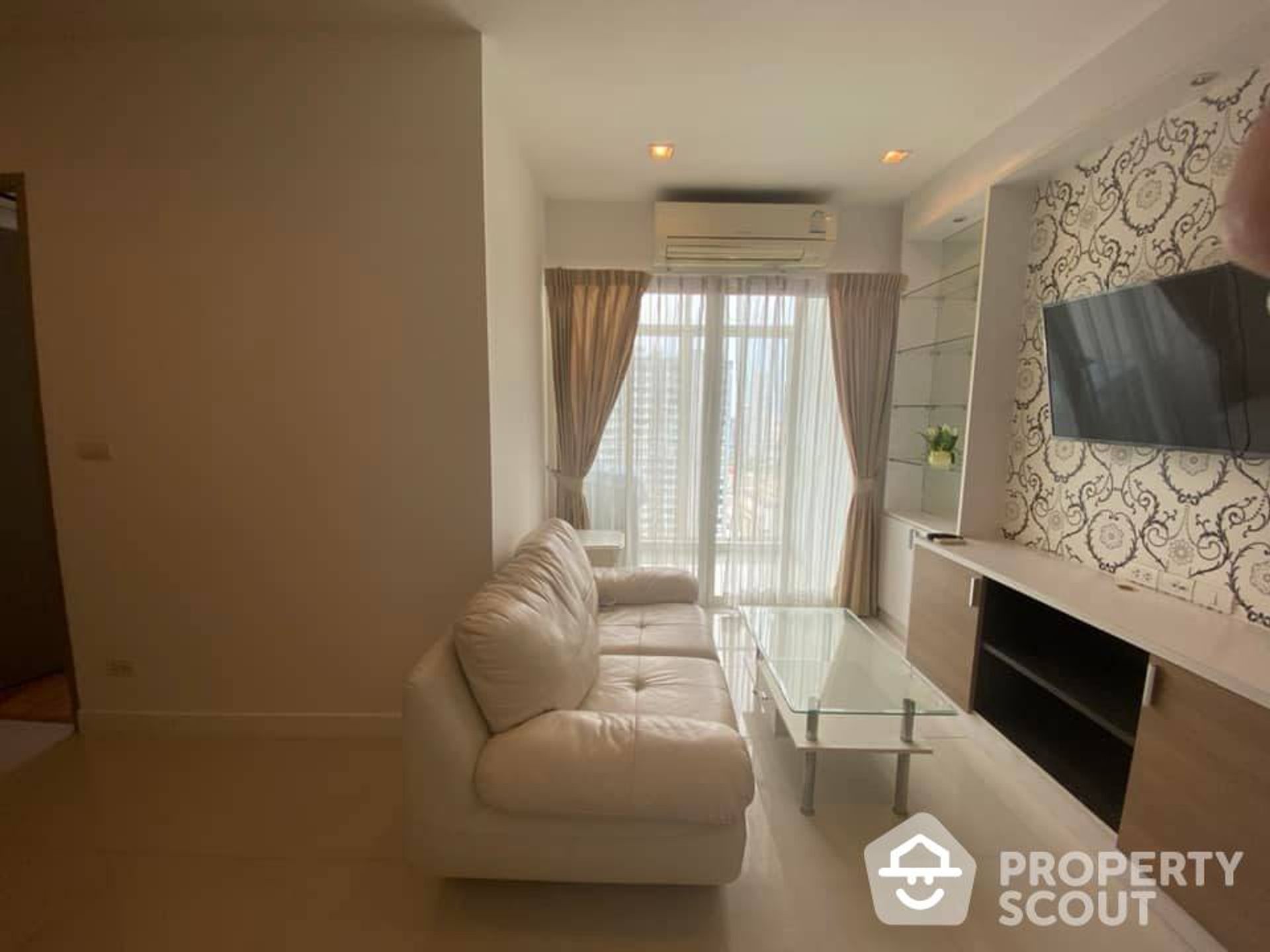 Condominio en Phra Khanong, Krung Thep Maha Nakhon 12761273