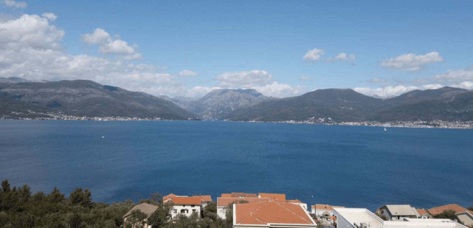 房子 在 Tivat, Tivat Municipality 12761382