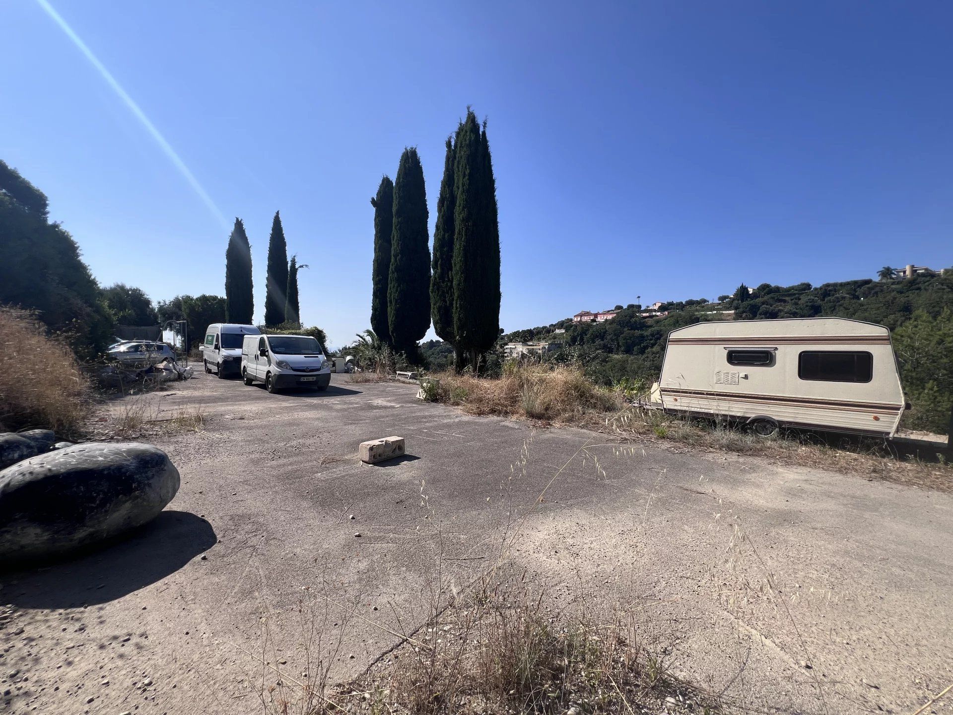 Land i Nice, Provence-Alpes-Cote d'Azur 12761460