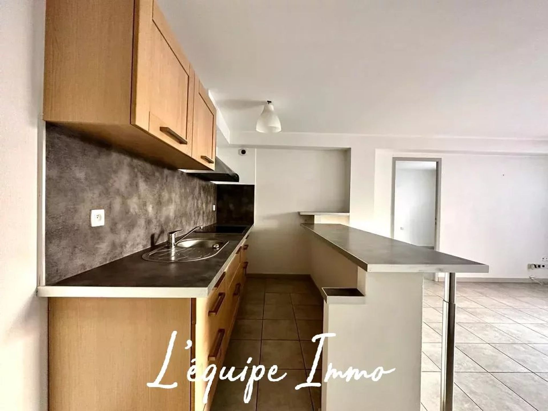 Condominium in L'Isle-Jourdain, Occitanie 12761485