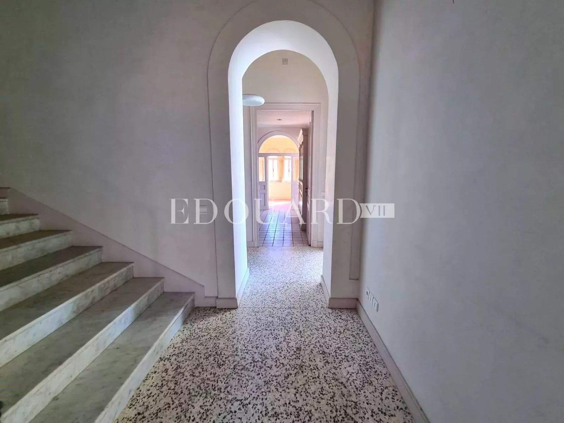 Huis in Menton, Alpes-Maritimes 12761488