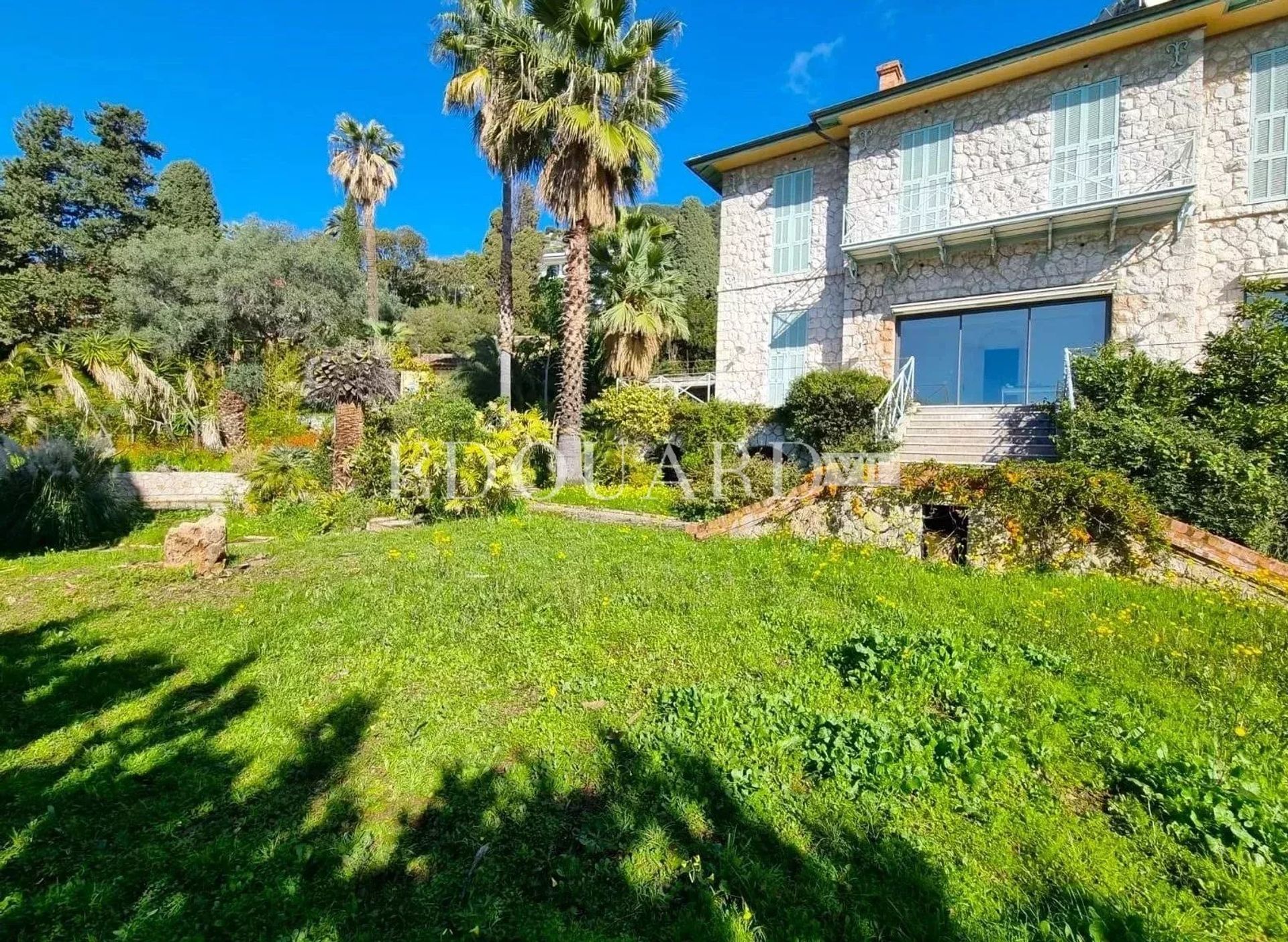 Huis in Menton, Alpes-Maritimes 12761488