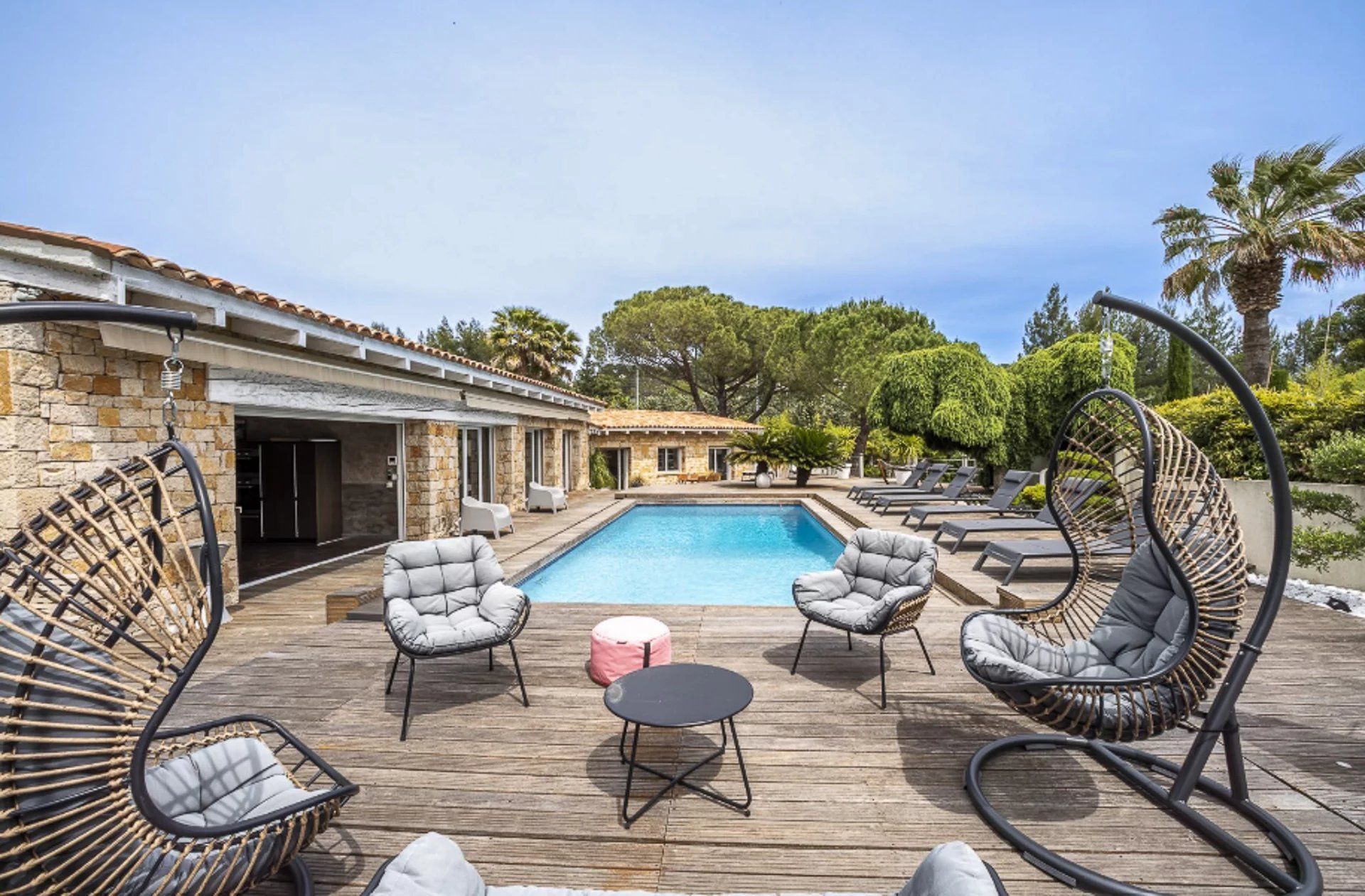 casa no Mougins, Provença-Alpes-Costa Azul 12761513