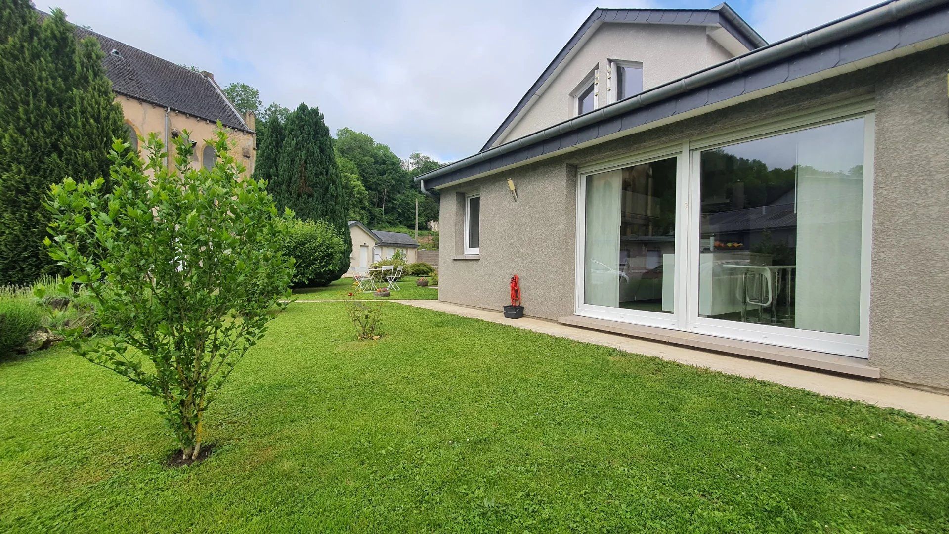 casa en Longuyon, Meurthe-et-Moselle 12762111